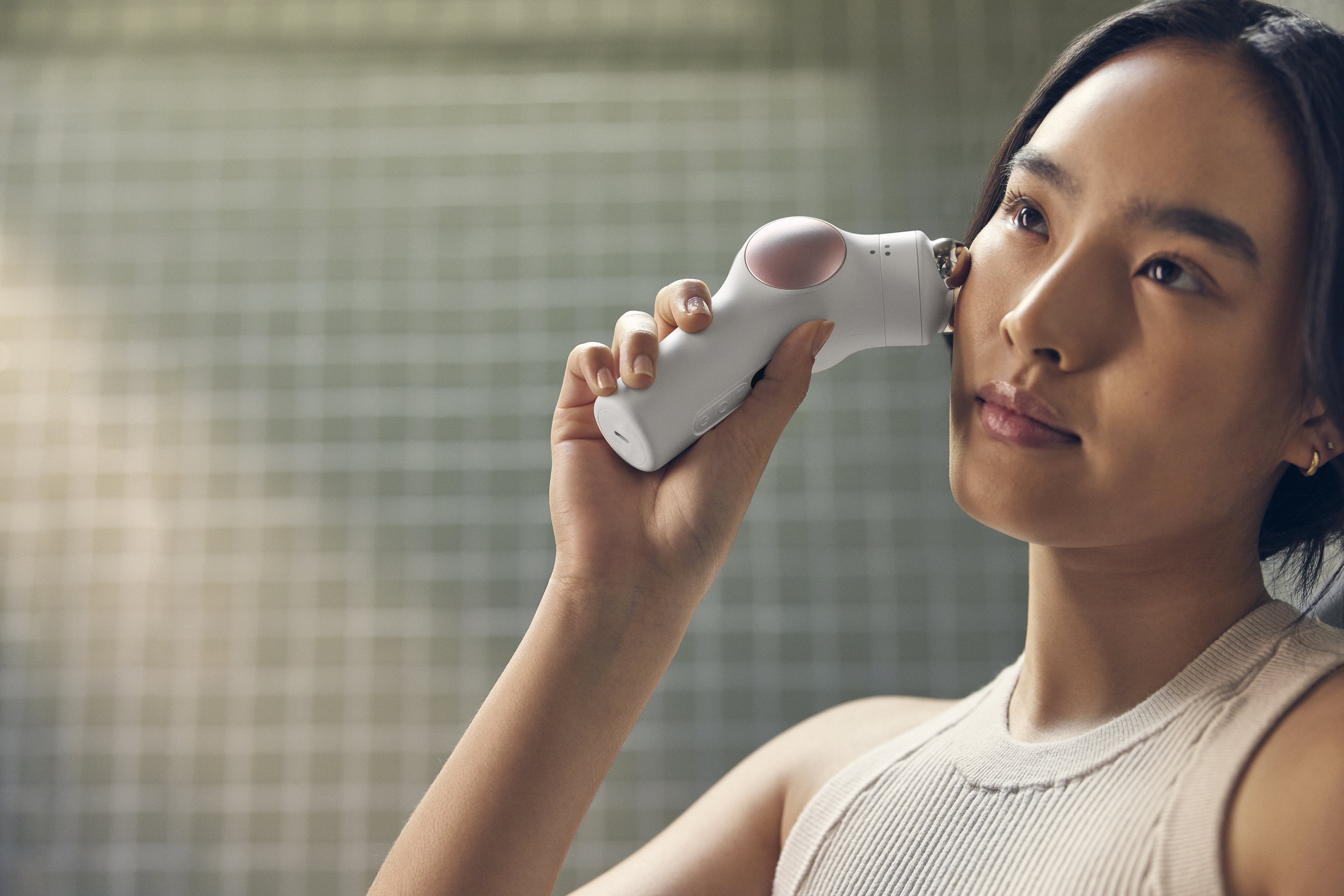 Therabody Theraface Pro Masajeador Cara Blanco