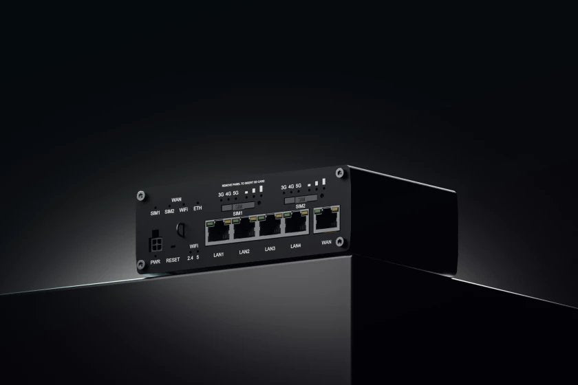 EAN 4779051842339 - Teltonika RUTM52 router inalámbrico Gigabit Ethernet Doble banda (2,4 GHz / 5 GHz) 5G Negro imagen 7