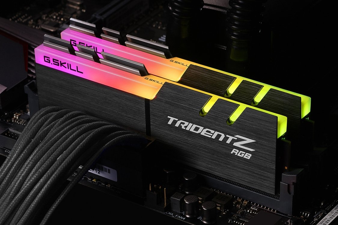 EAN 4713294220592 - G.Skill Trident Z RGB F4-3200C16D-16GTZRX módulo de memoria 16 GB 2 x 8 GB DDR4 288-pin DIMM imagen 4