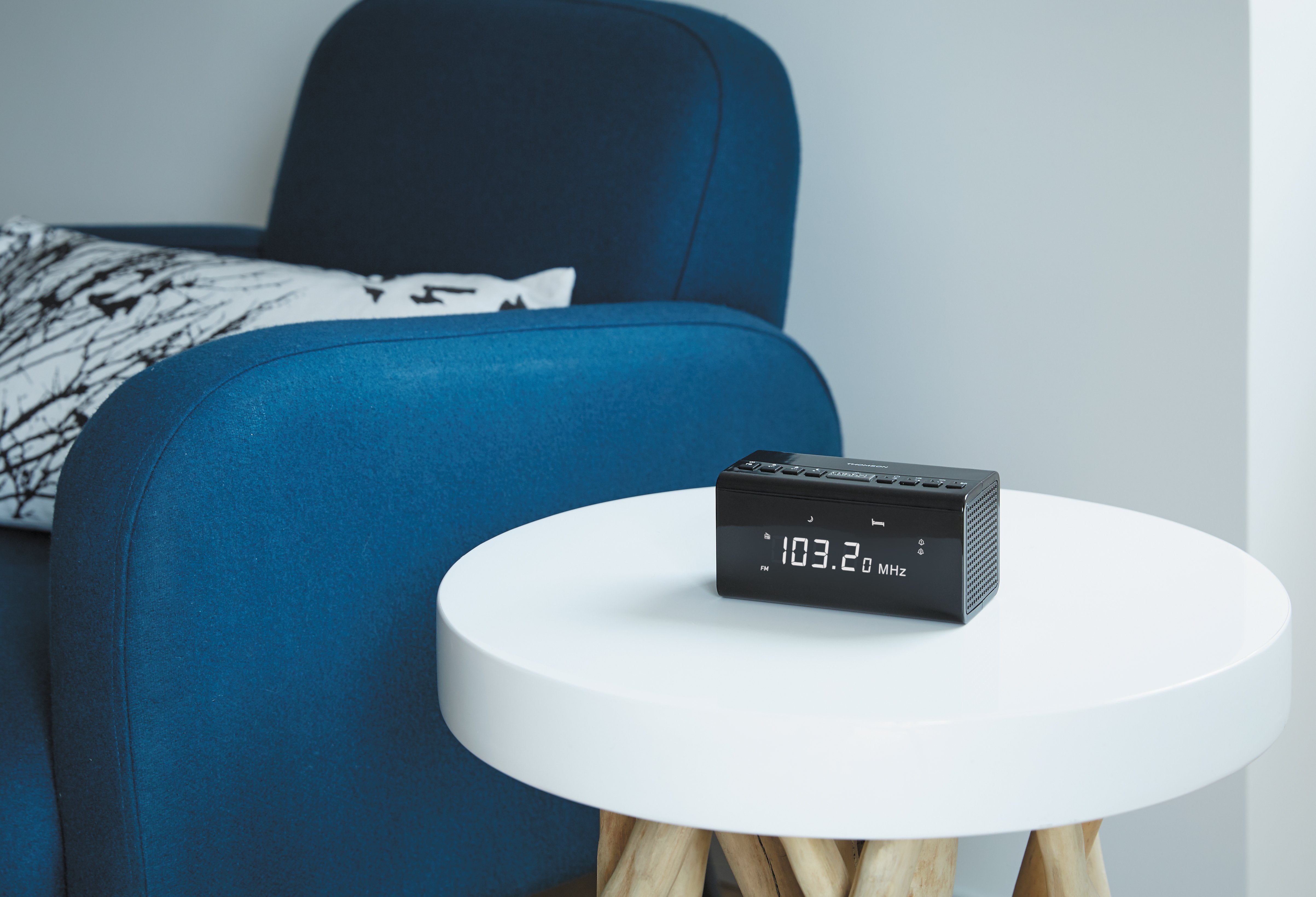 EAN 3499550347968 - Thomson CR50 radio Reloj Negro imagen 5