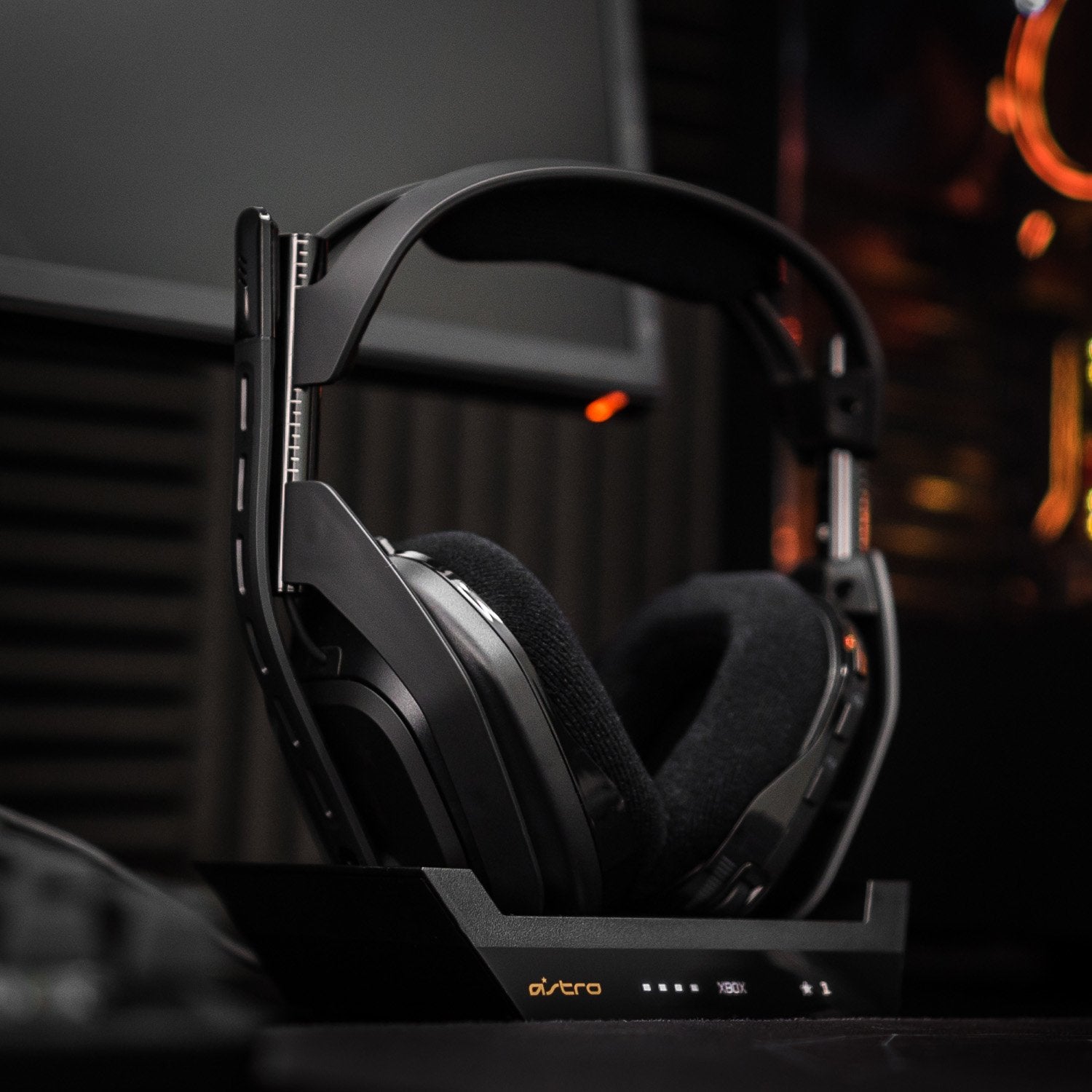 EAN 5099206083691 - ASTRO Gaming A50 + Base Station Auriculares Inalámbrico Diadema Juego Negro, Oro imagen 8