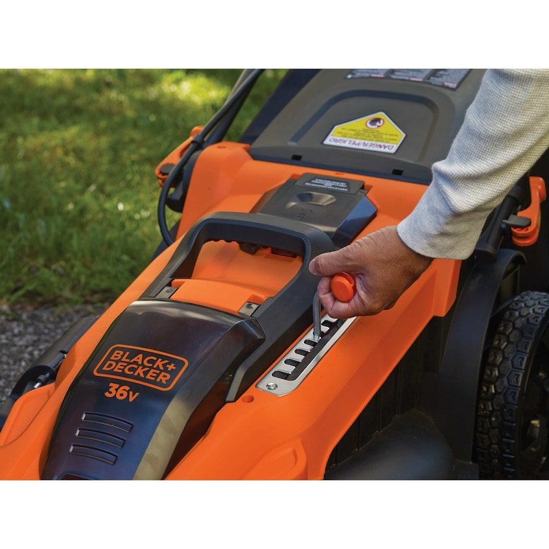 Cortacésped Inalámbrico Black+Decker Clma4825l2, 36 Voltios Naranja/Negro, 2 Baterías De Iones De Litio De 2,5 Ah Clma4825l2-Qw