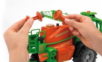 EAN 4001702022075 - BRUDER Amazone UX 5200 parte y accesorio de modelo a escala imagen 8