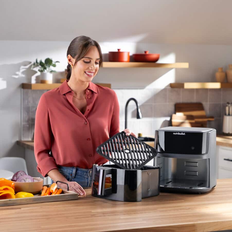 Freidora Nutribullet Air Visión De Crisplita Negro/Plata, 2,000 Vatios, Canasta 8 Litros, Con Ventana De Visualización 0c12500004