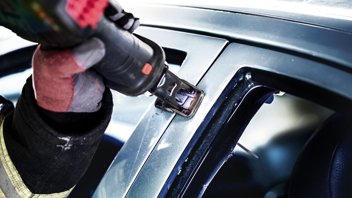 Hoja De Sierra De Sable Bosch Professional Expert 'Vehicle Rescue' S 1157 Chm Longitud 225 Mm 2608900380