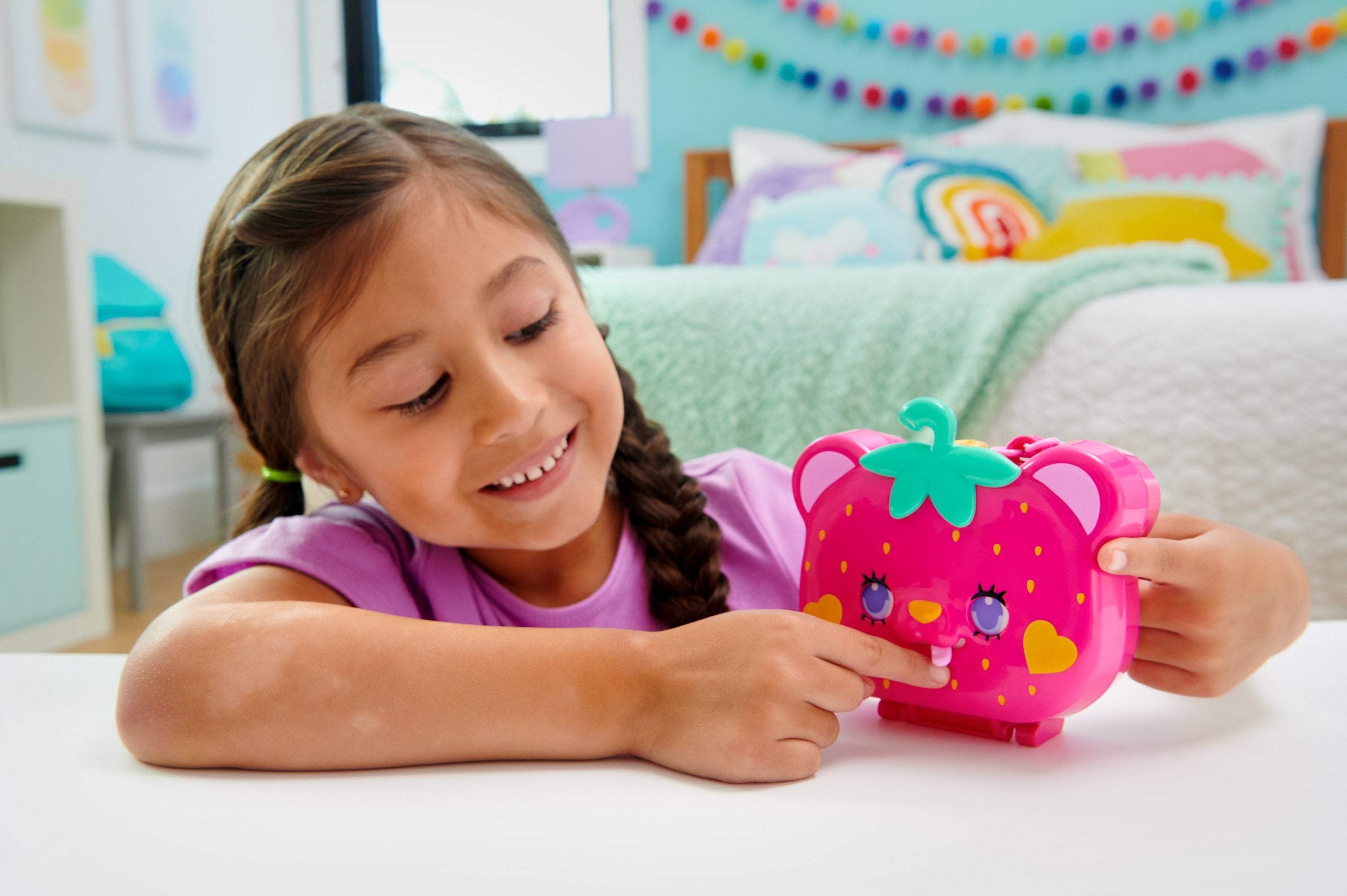 Zestaw Figurek Polly Pocket Truskawkowy Mis Zestaw Kompaktowy