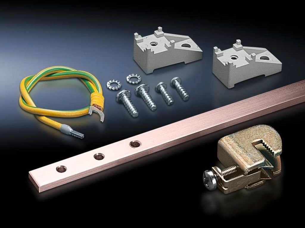 Barra De Puesta A Tierra Ts Vertical De Rittal