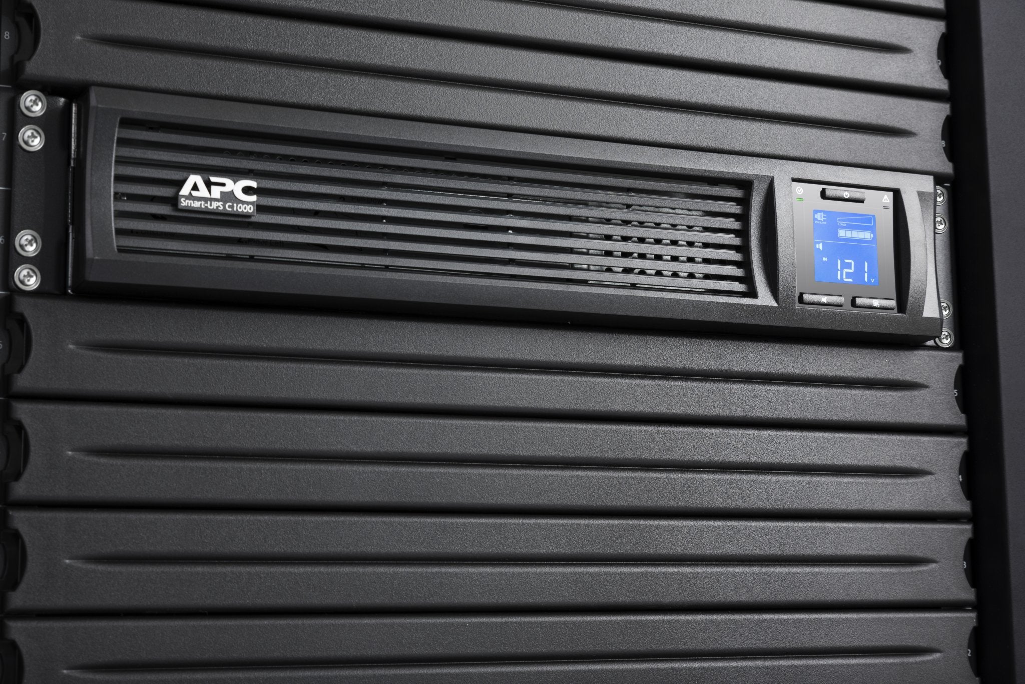 EAN 0731304332930 - APC SMC1000I-2UC sistema de alimentación ininterrumpida (UPS) Línea interactiva 1 kVA 600 W 4 salidas AC imagen 8