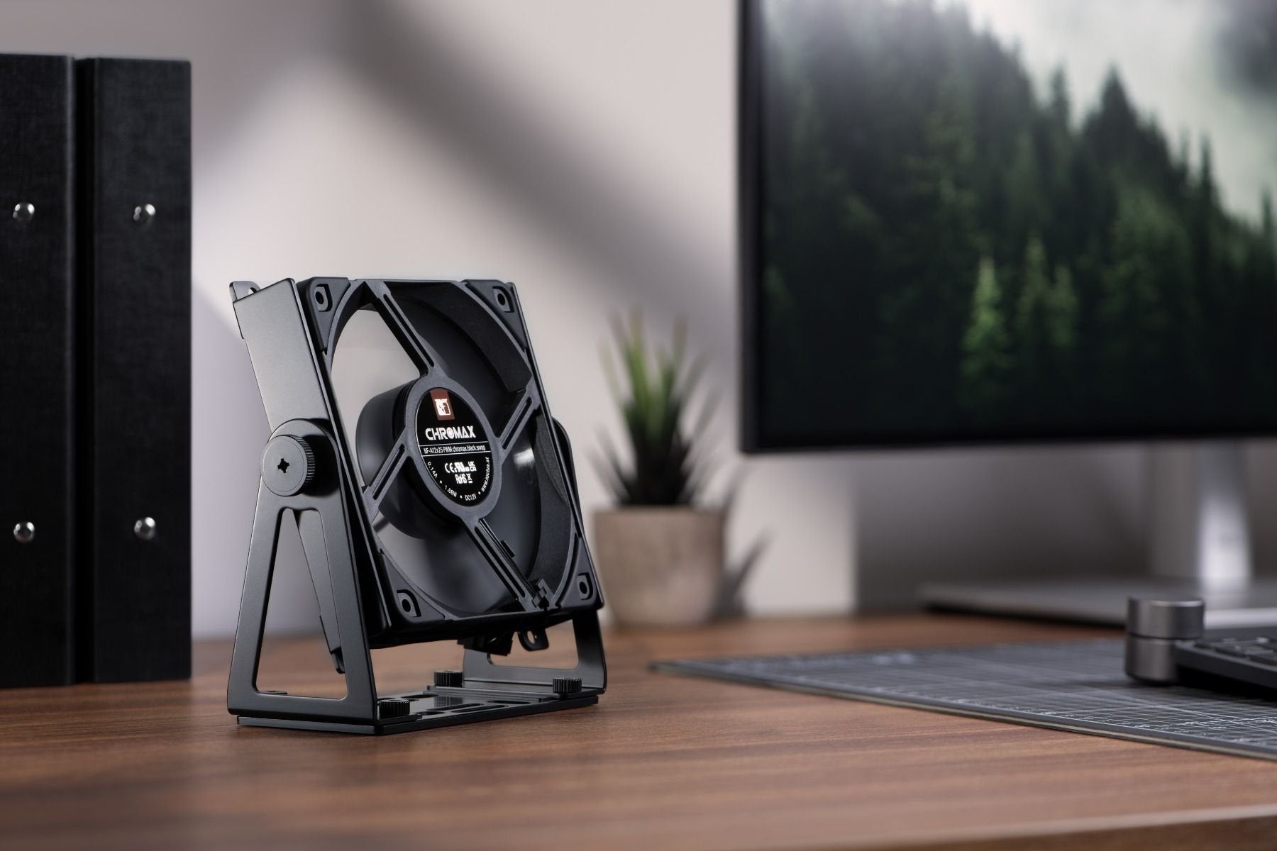 EAN 9010018900064 - Noctua NV-FM1 accesorio o pieza de sistema de refrigeración para ordenador Módulo de ventilador imagen 2