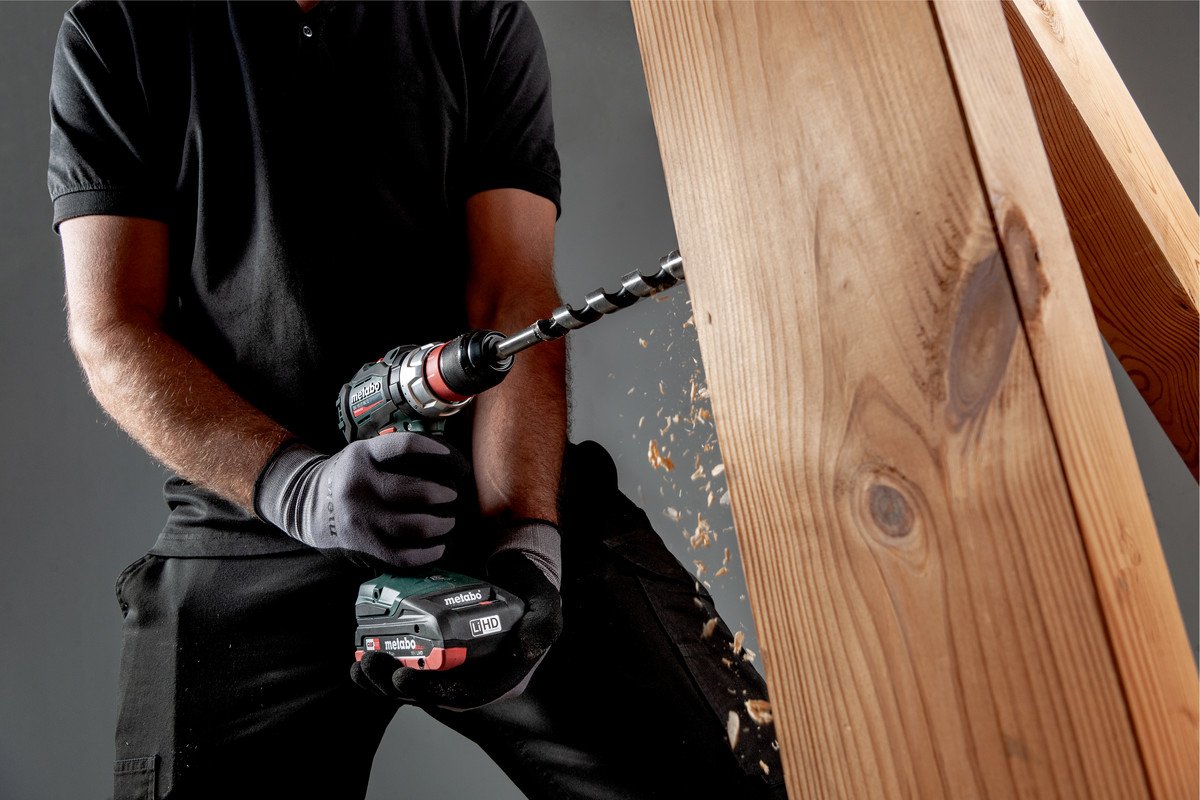 EAN 4007430302335 - Metabo BS 18 LT BL Q 2100 RPM 1,3 kg Negro, Verde, Rojo imagen 3