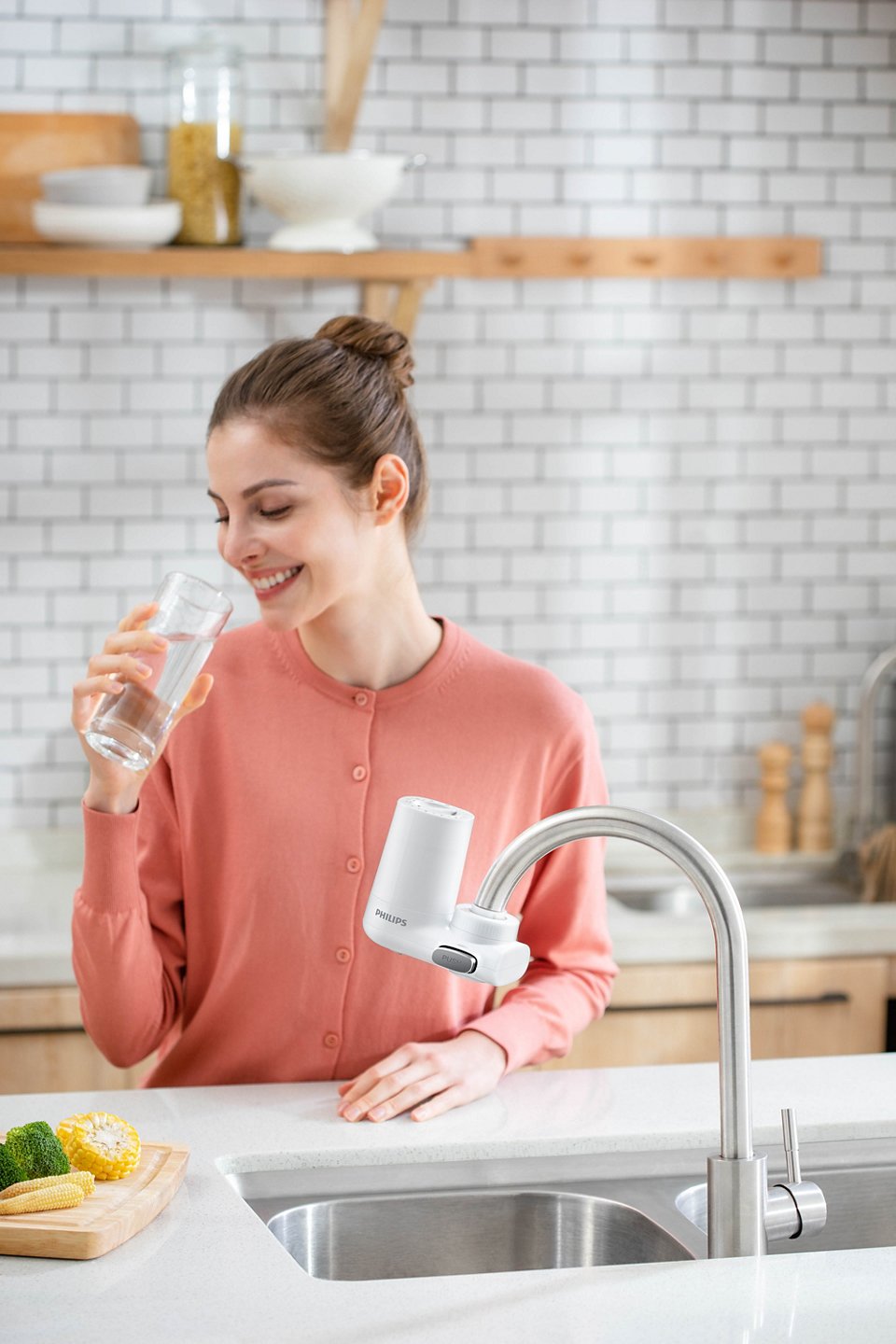EAN 4897099302827 - Philips AWP3703/10 filtro de agua Sistema de filtración de agua conectado directamente al grifo Blanco imagen 4