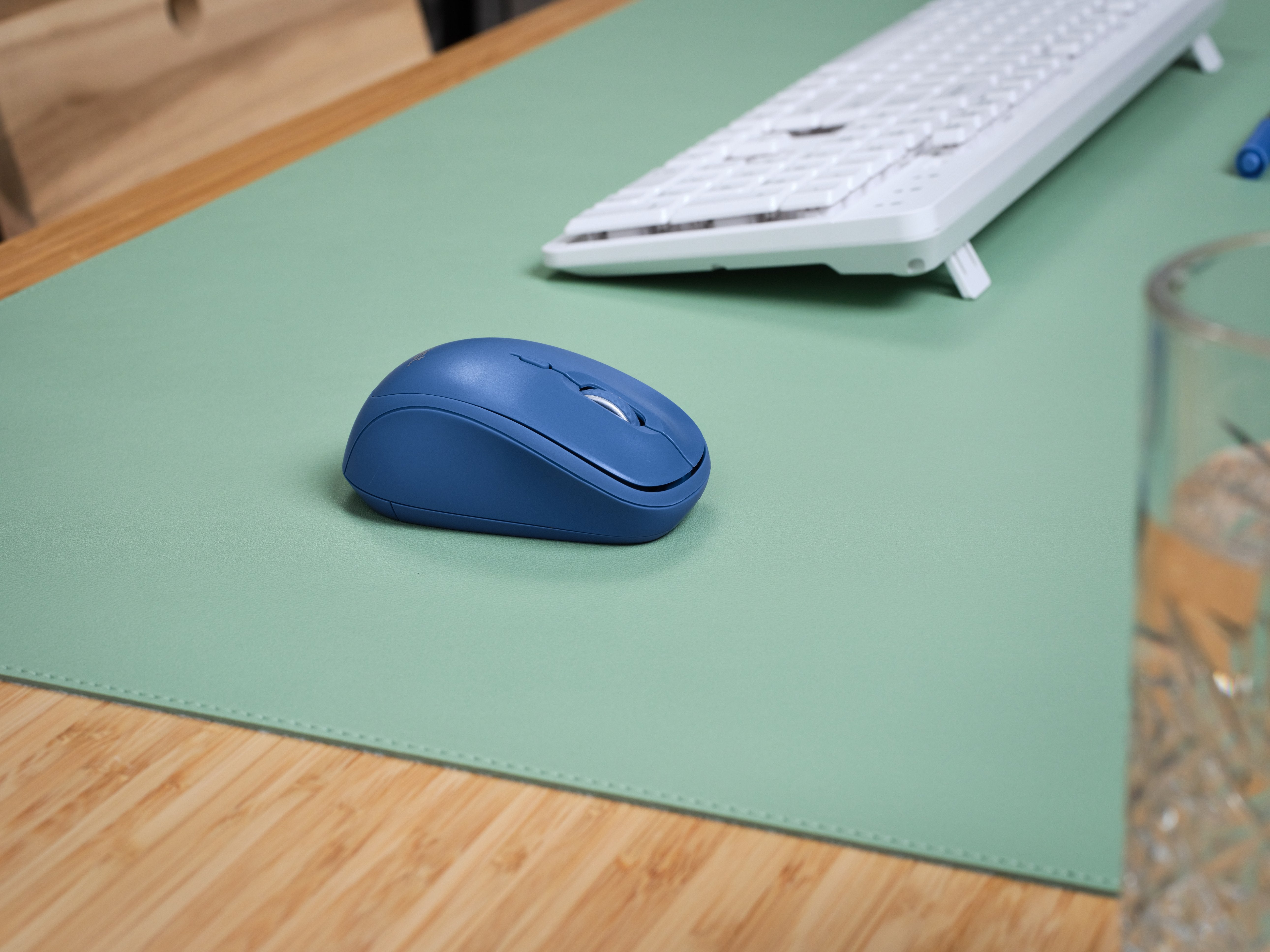 EAN 8713439254556 - Trust Yvi+ ratón Universal Ambidextro RF Wireless + Bluetooth Óptico 1600 DPI imagen 10