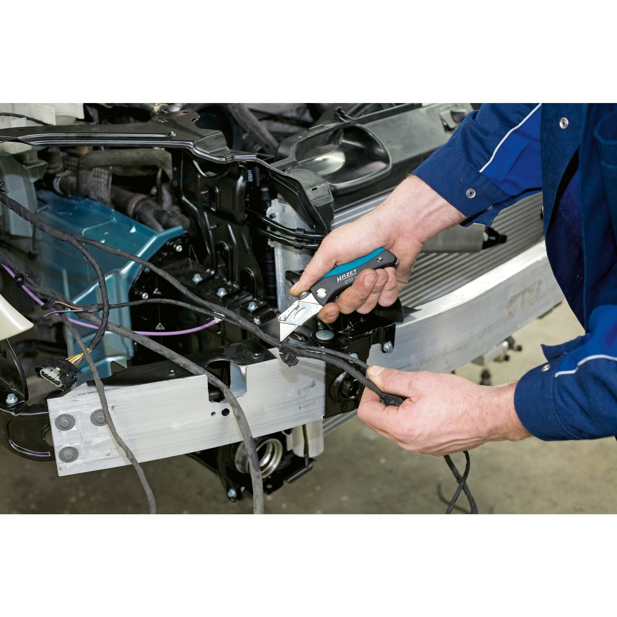 Navaja Hazet 2157-1 (Negro/Azul, Mango Cómodo De Abs Resistente A Golpes) 2157-1 2157-1