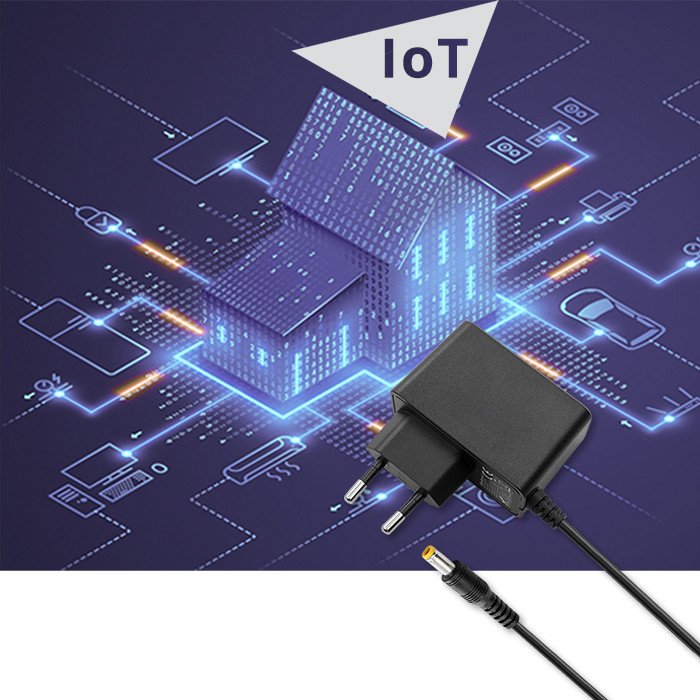 EAN 5901878524030 - Qoltec 52403 adaptador e inversor de corriente Interior 9 W Negro imagen 3