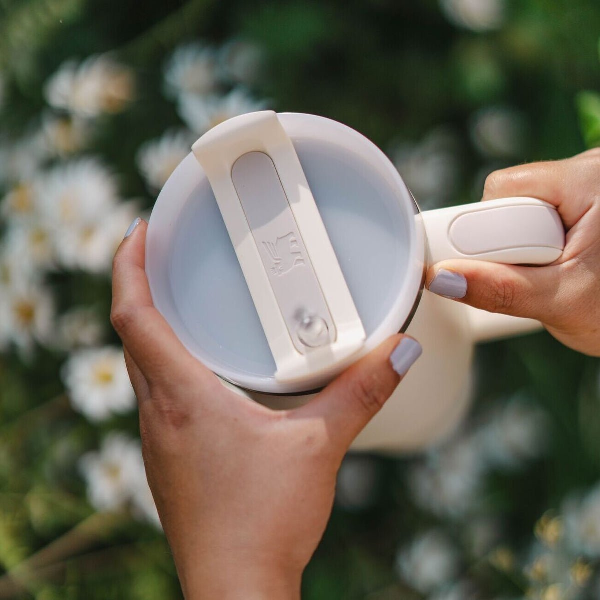 EAN 1210001959033 - Stanley Quencher H2.0 FlowState Tumbler 1.2L 1200 ml Crema Acero inoxidable imagen 3