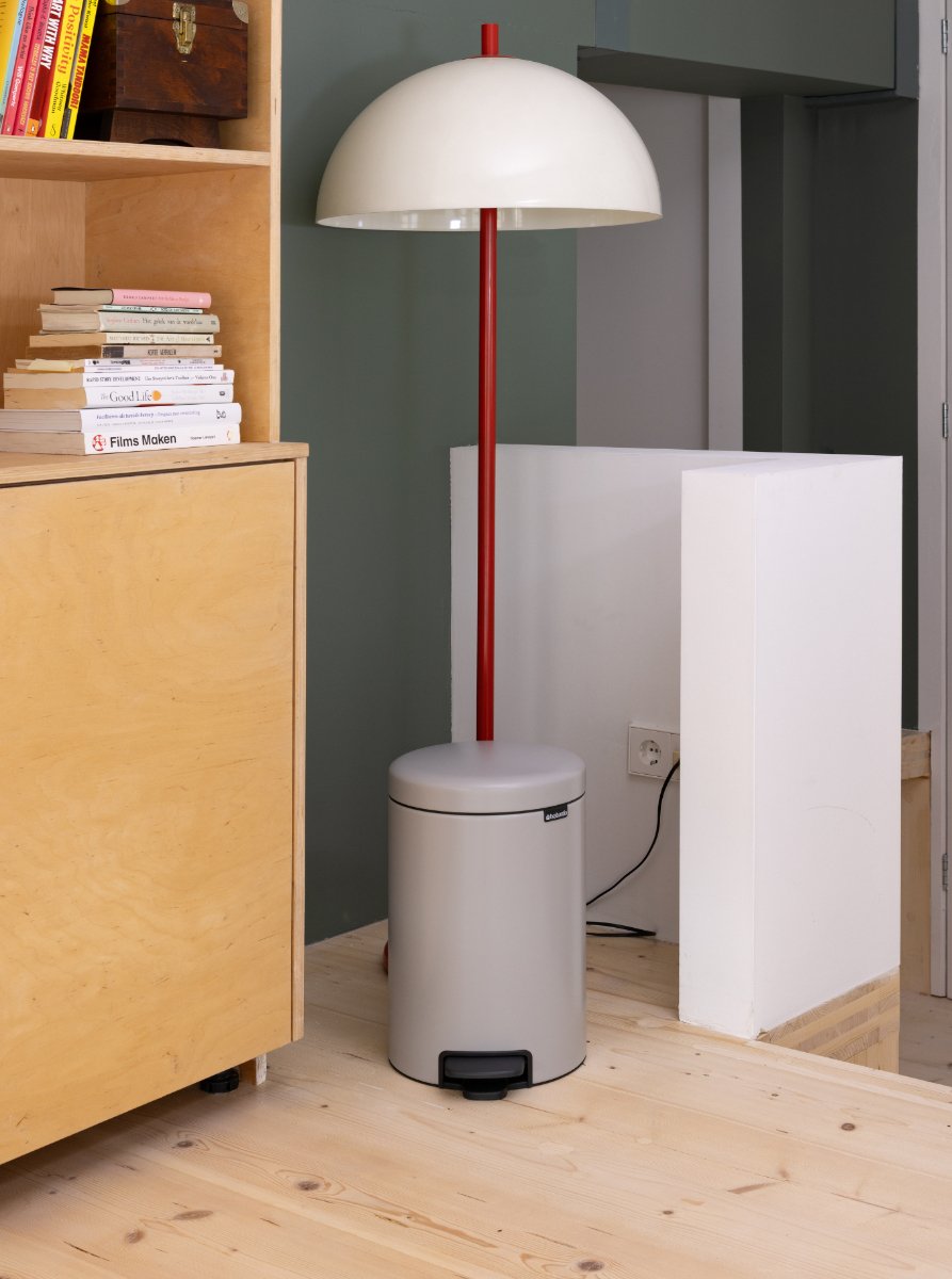 Brabantia Treteimer Newicon 20 L Soft Grey