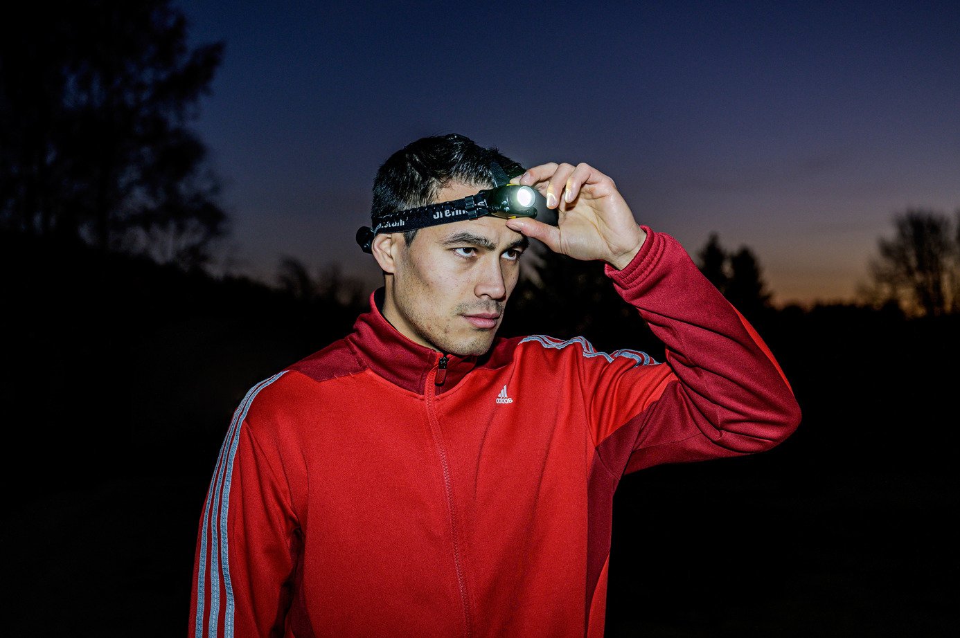 EAN 4007123691272 - Brennenstuhl 1177310010 linterna Negro Linterna con cinta para cabeza LED imagen 7