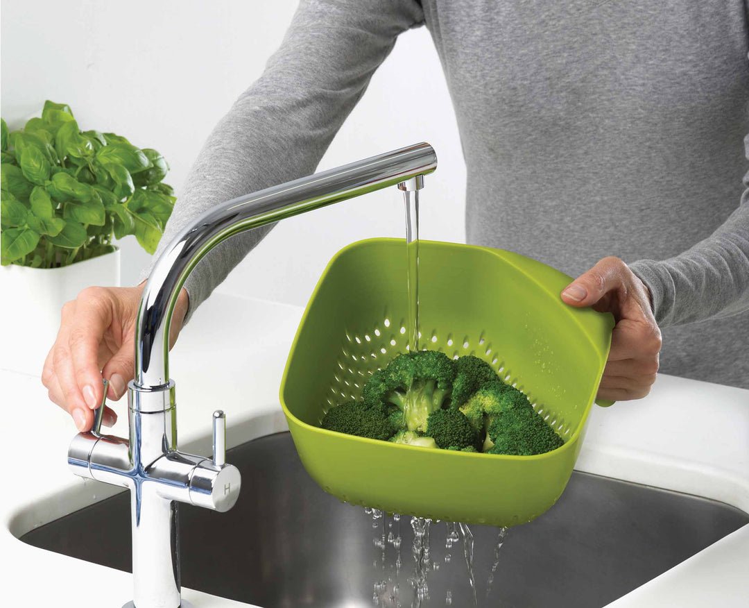 Joseph Joseph Square Colander White