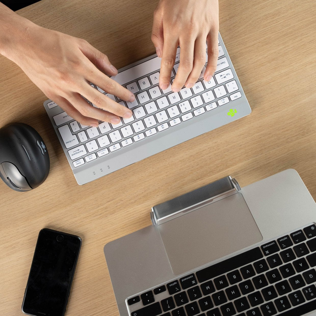 EAN 8719274492016 - R-Go Tools RGOCODEWLWH teclado Oficina Alemán imagen 2