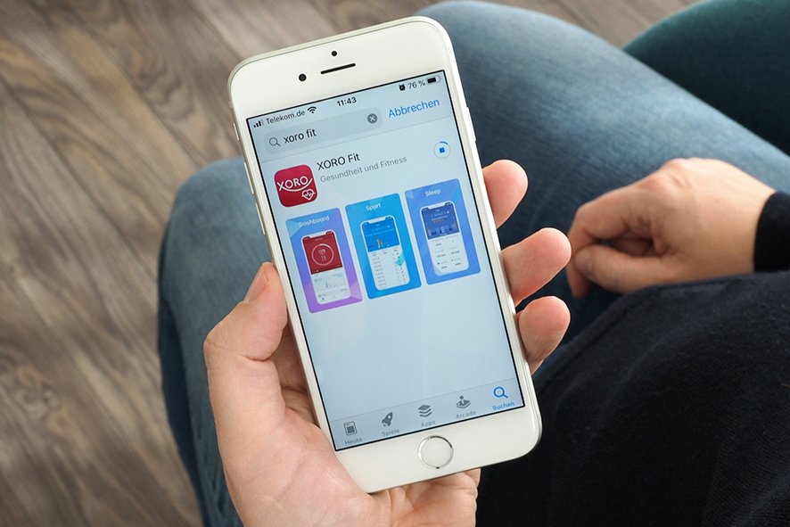 EAN 4260427613993 - Xoro SMW 20 3,3 cm (1.3") LCD Digital Pantalla táctil Negro imagen 5