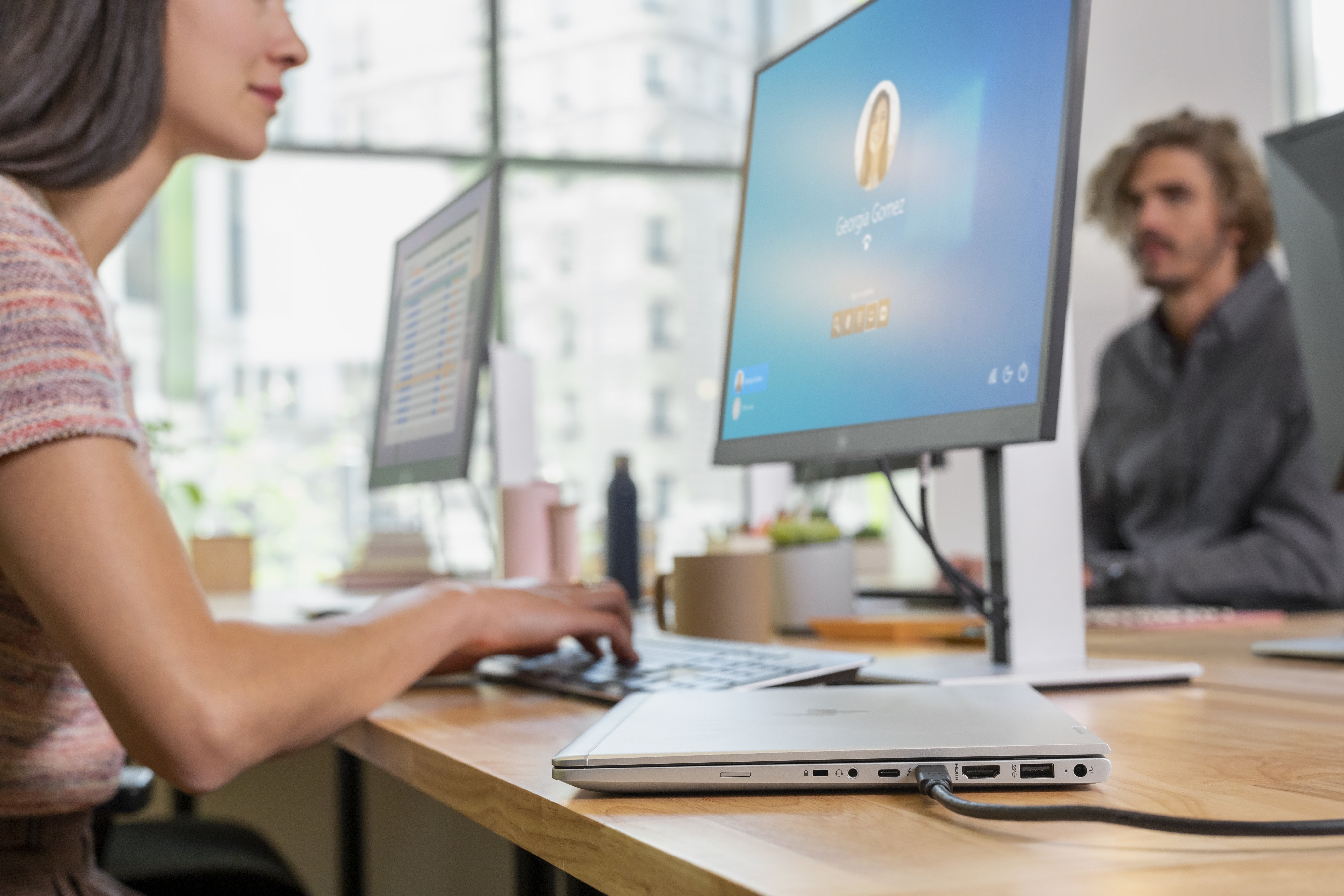 Monitor Hp E24d G4 60,5 Cm (23.8") 1920 X 1080 Pixeles Full Hd Dp/Hdmi/Vga Gris