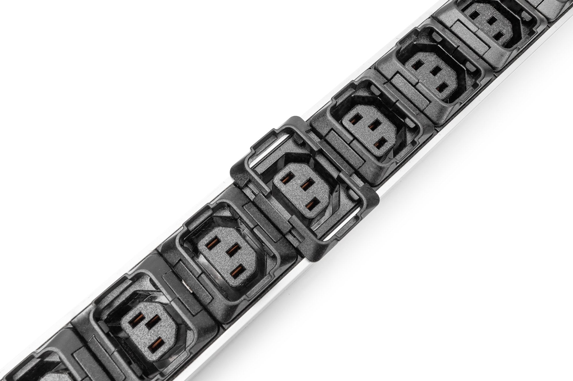 Digitus Pdu It Básica, Trifásica 16 A, 24 X C13, 3 X C19, Cable De Alimentación De 3 M, Clavija Iec 60309 16 A