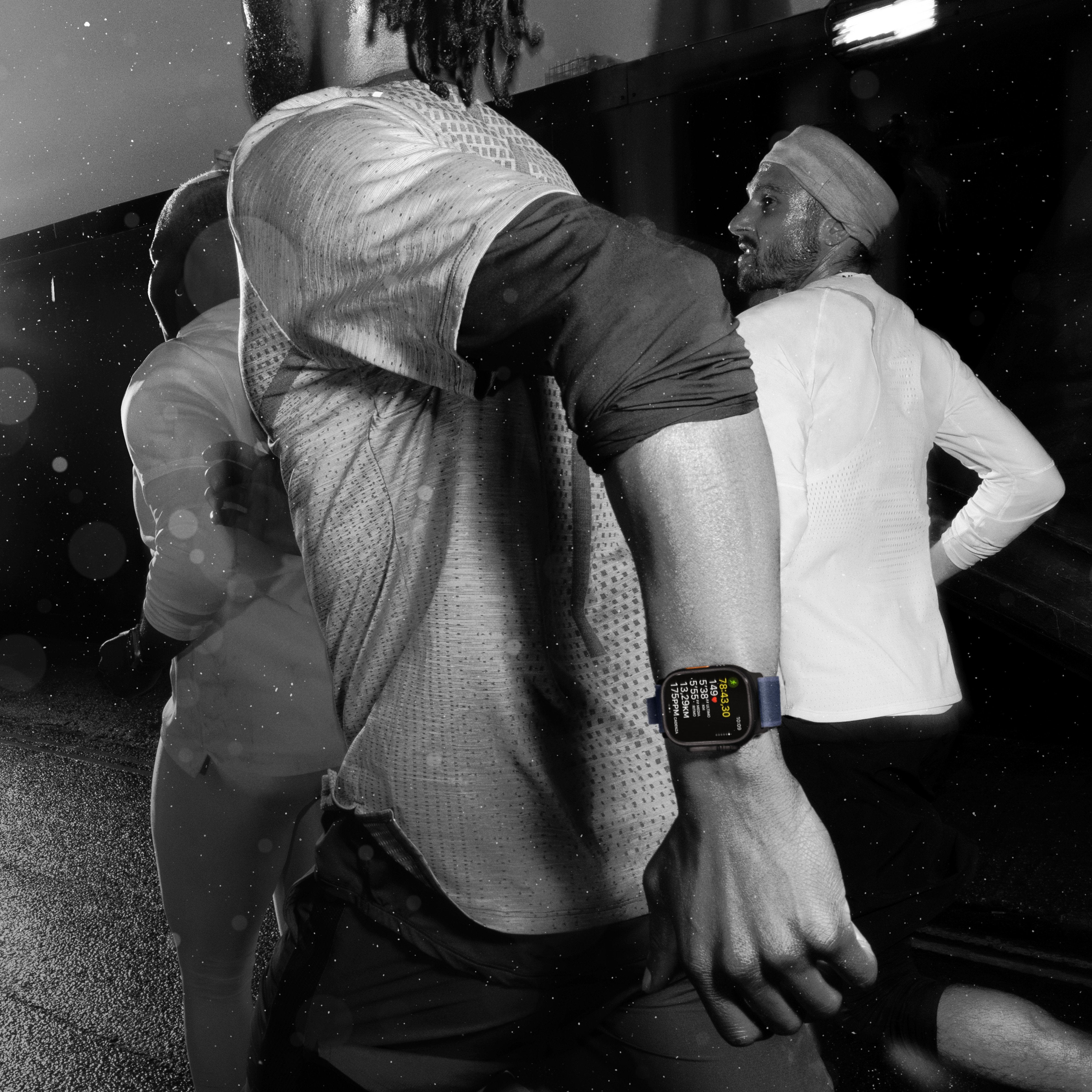 Apple Watch Ultra 2, Smartwatch Gris, 49 Mm, Alpine Loop Almond, Caja De Titanio, Celular Mx4h3fd/A