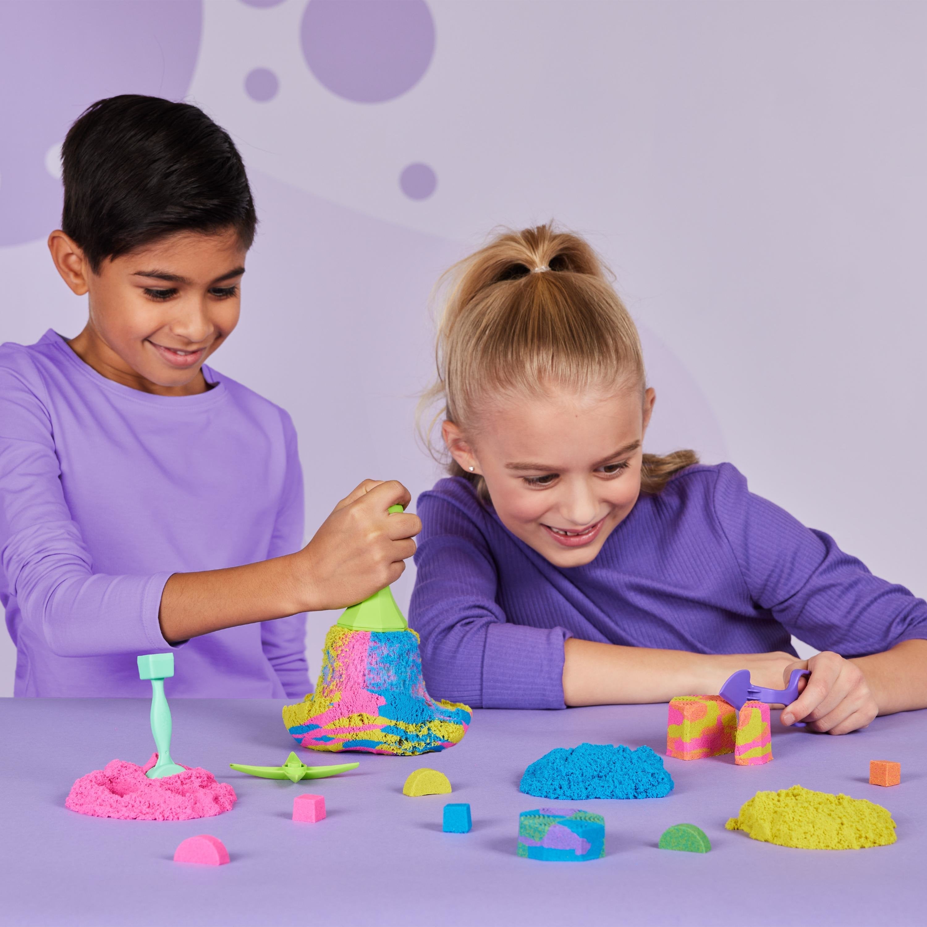 Spin Master Kinetic Sand Squish N Create Set, 6065527