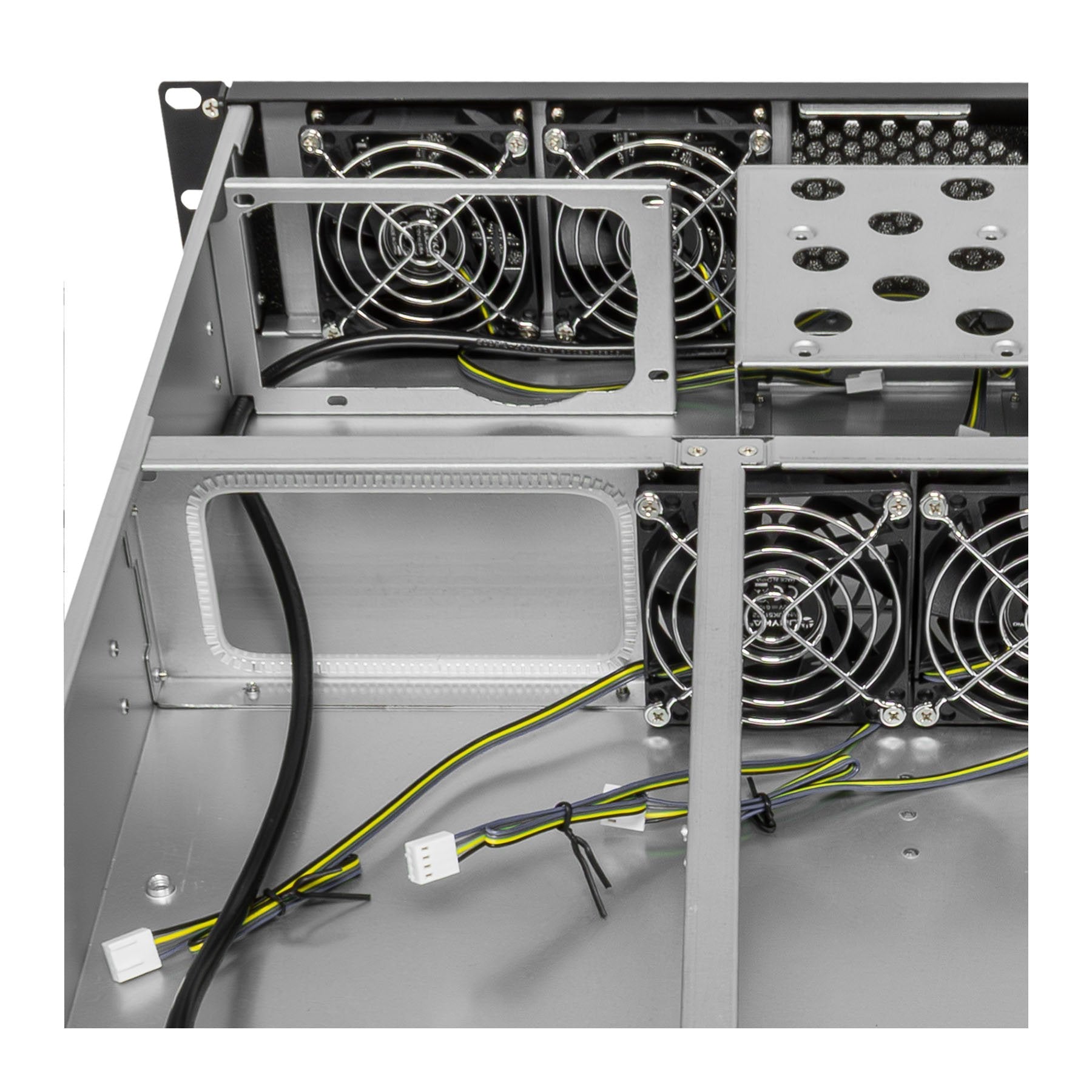 Caja Rack 19" Unykach 2u Sin Fuente Negro Plata 8 Bahias Int 1xusb2.0 1xusb3.0 1xusb-C