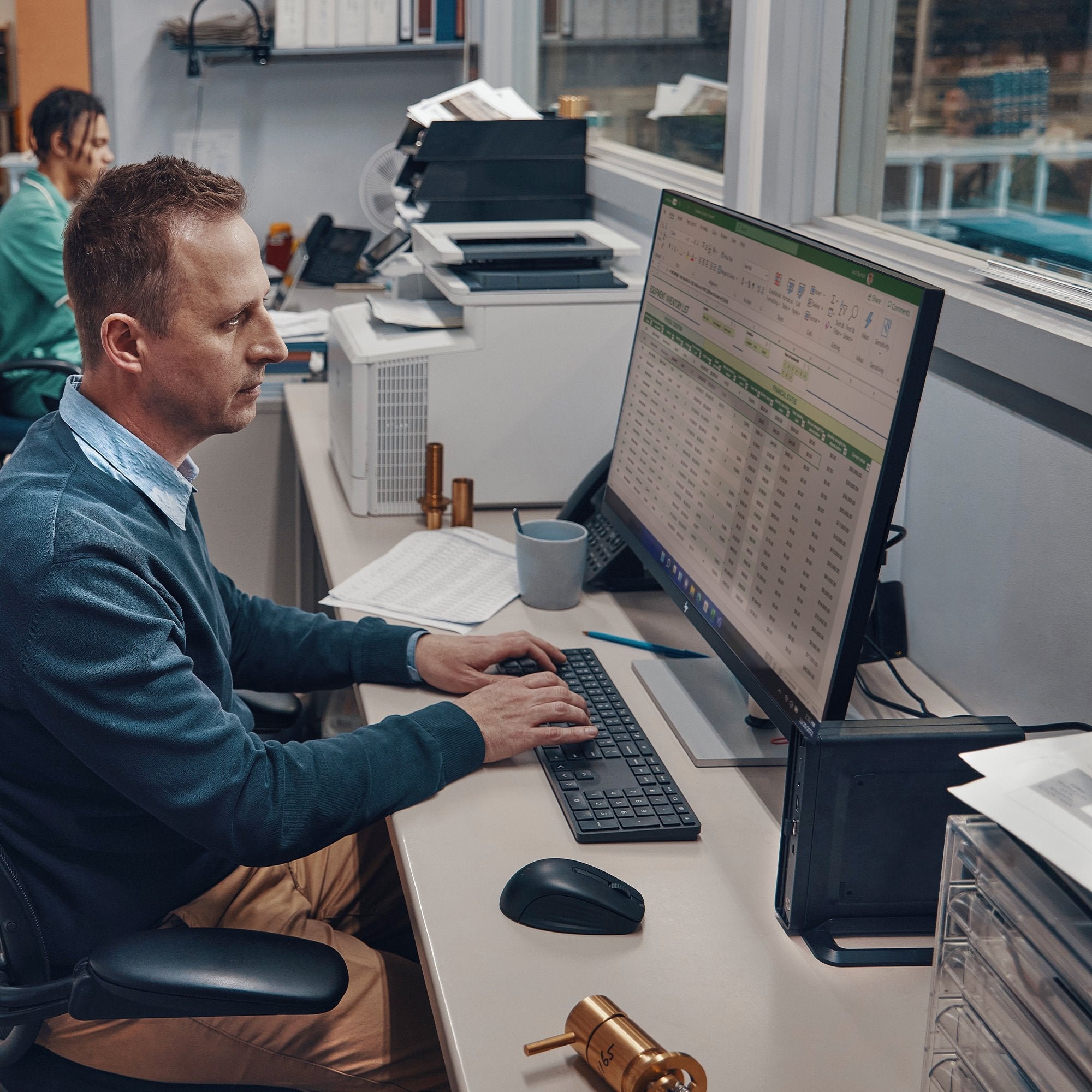 Hp Elite Mini 600 G9 Intel® Core I5 I5-13500t 16gb 512gb Ssd Windows 11 Pro Negro