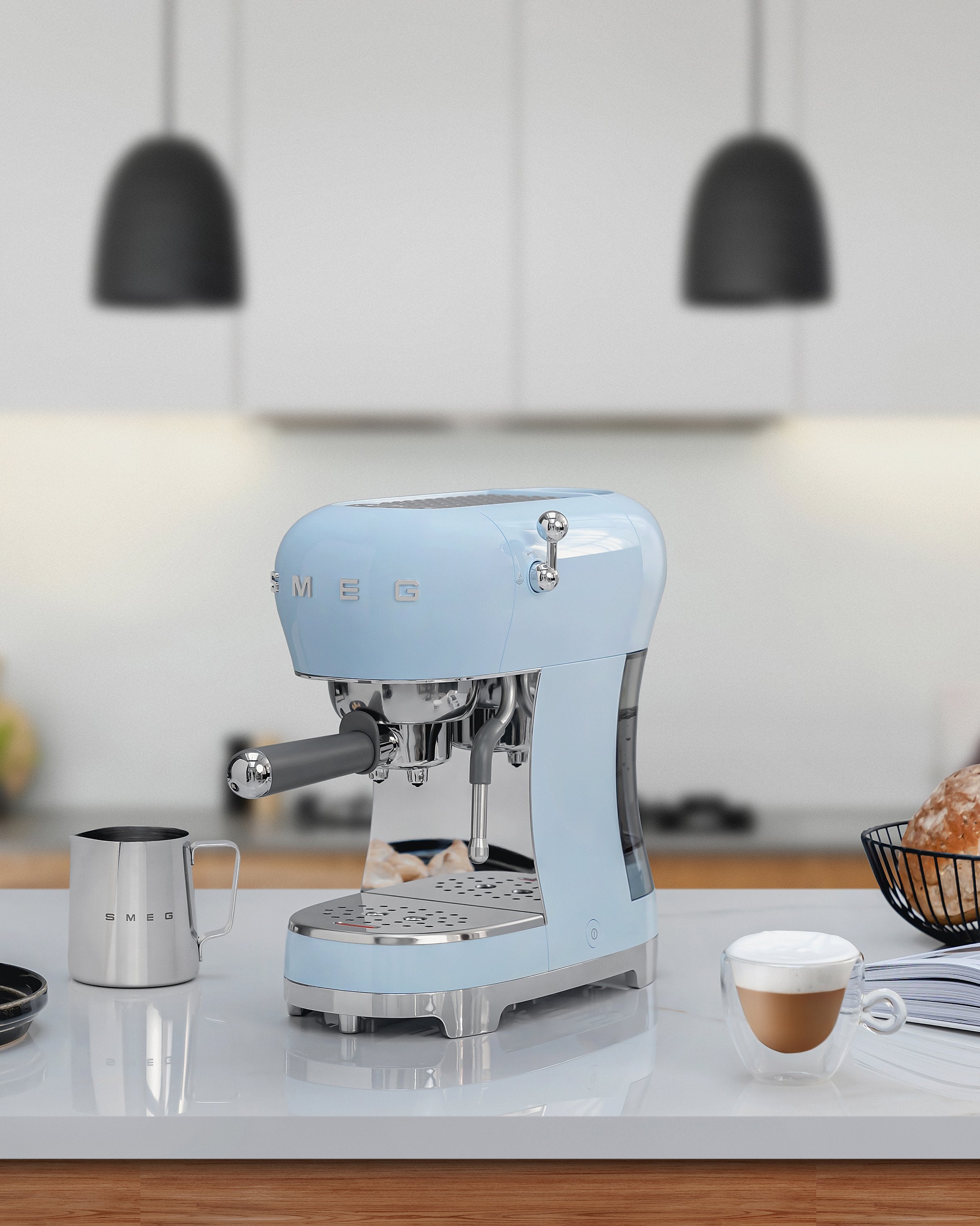 EAN 8017709324766 - Smeg ECF02PBEU cafetera eléctrica Manual Máquina espresso 1,1 L imagen 15