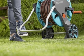EAN 4078500032902 - Gardena AquaRoll M Easy Tambor de carrete Manual Negro, Azul, Naranja imagen 9