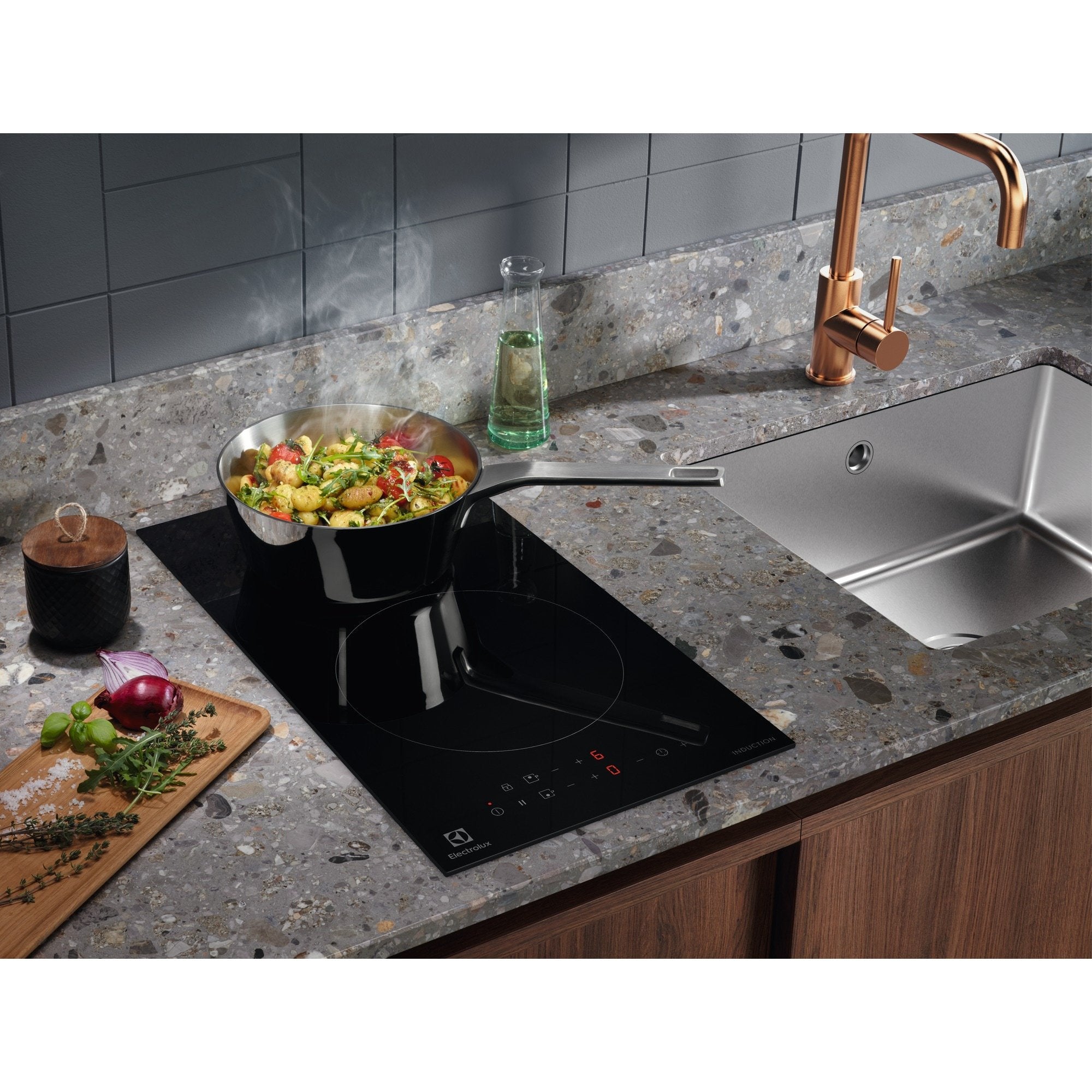 EAN 7332543982882 - Electrolux LIT30231C Negro Integrado 29 cm Con placa de inducción 2 zona(s) imagen 16