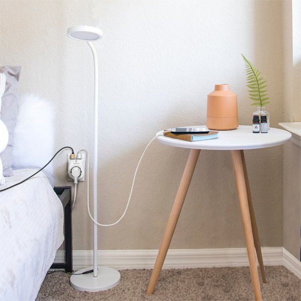 Adaptador De Enchufe Logilink 1x Cee 7/3 + 2x Usb-A