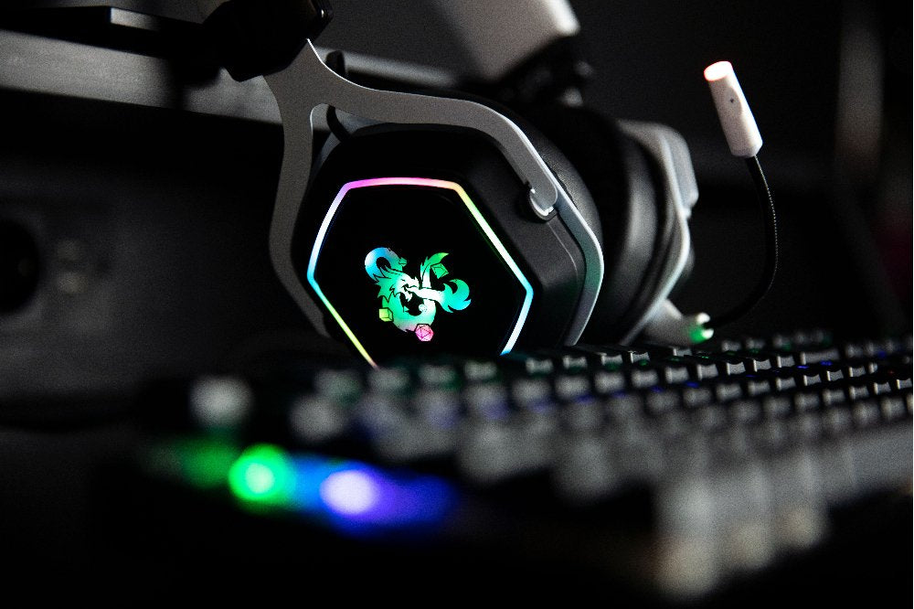 Headset Konix Dungeons And Dragons 7.1 Rainbow Micro Flexible Multiplataforma Kx-Dnd-Gh-Rbw-Pc