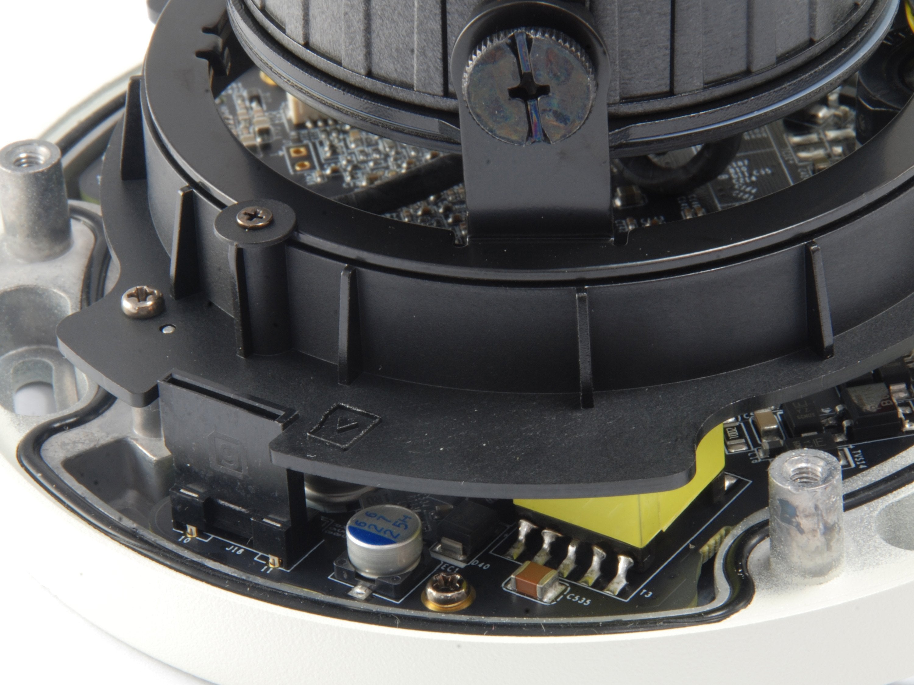 Levelone Ipcam Fcs-3306 Dome Out 3mp H.265 Ir 13w Poe