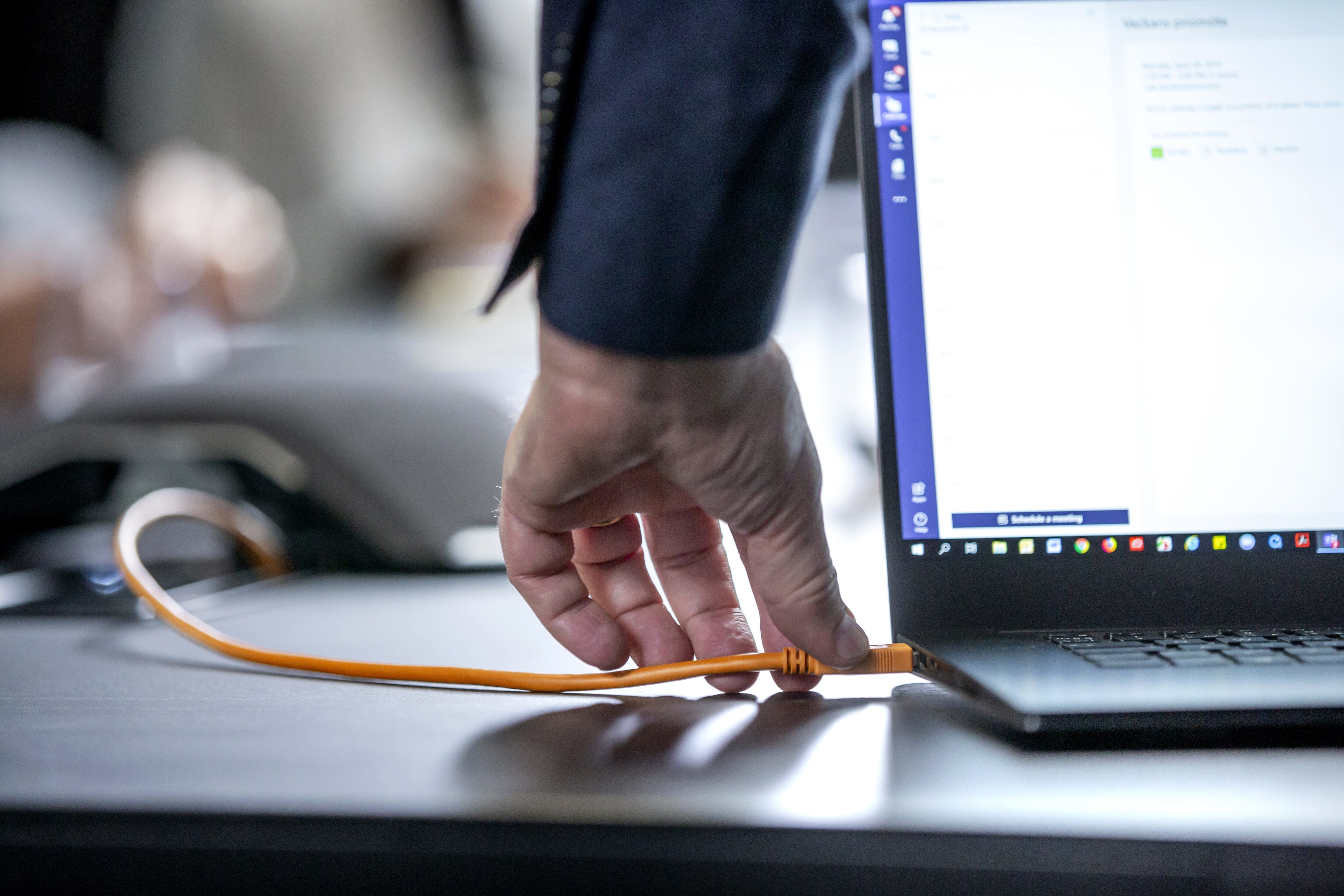 EAN 7394001021410 - Konftel 900102149 base para portátil y replicador de puertos Alámbrico USB 3.2 Gen 1 (3.1 Gen 1) Type-A N imagen 3