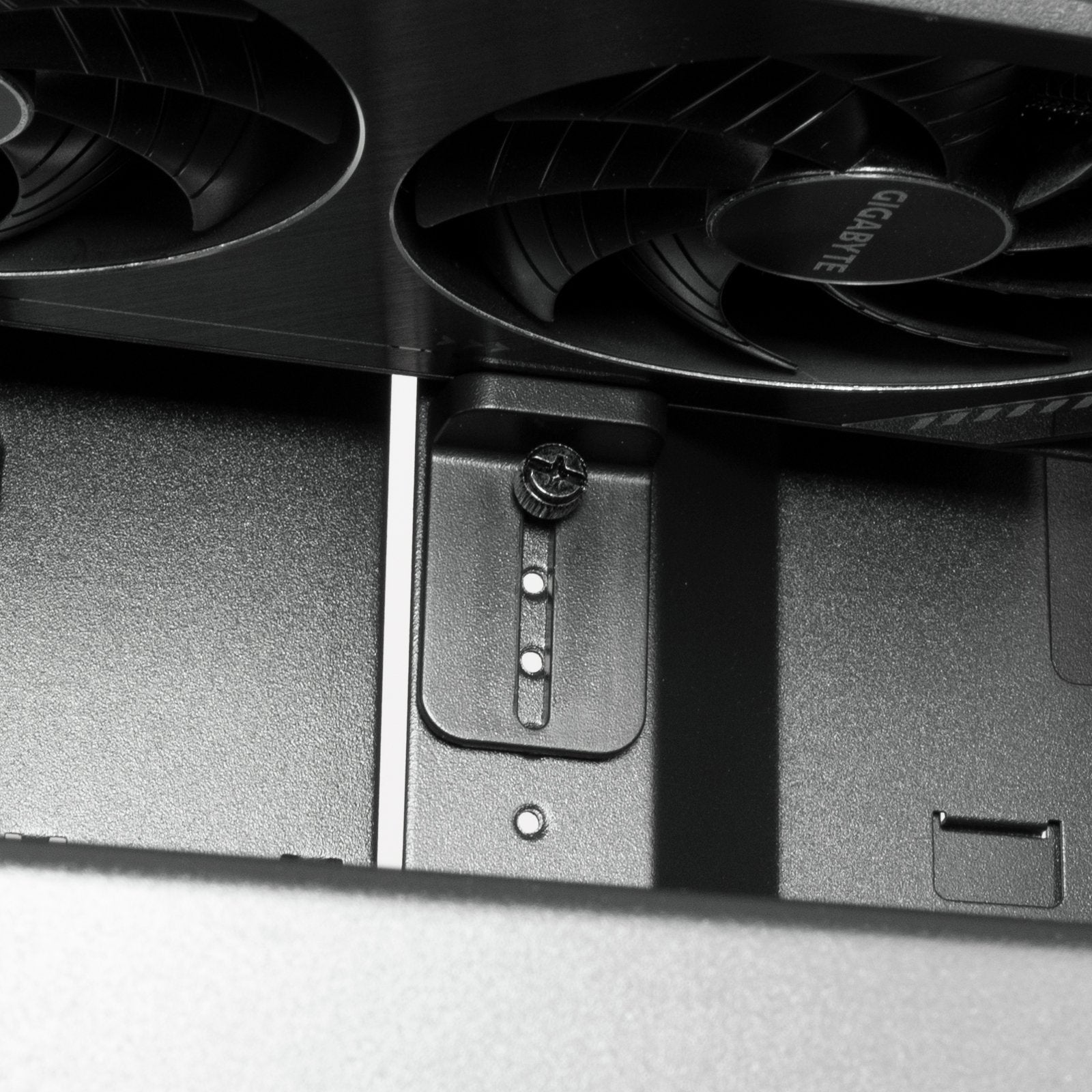 EAN 4710679817651 - Silverstone FARA 514X Midi Tower Negro imagen 18