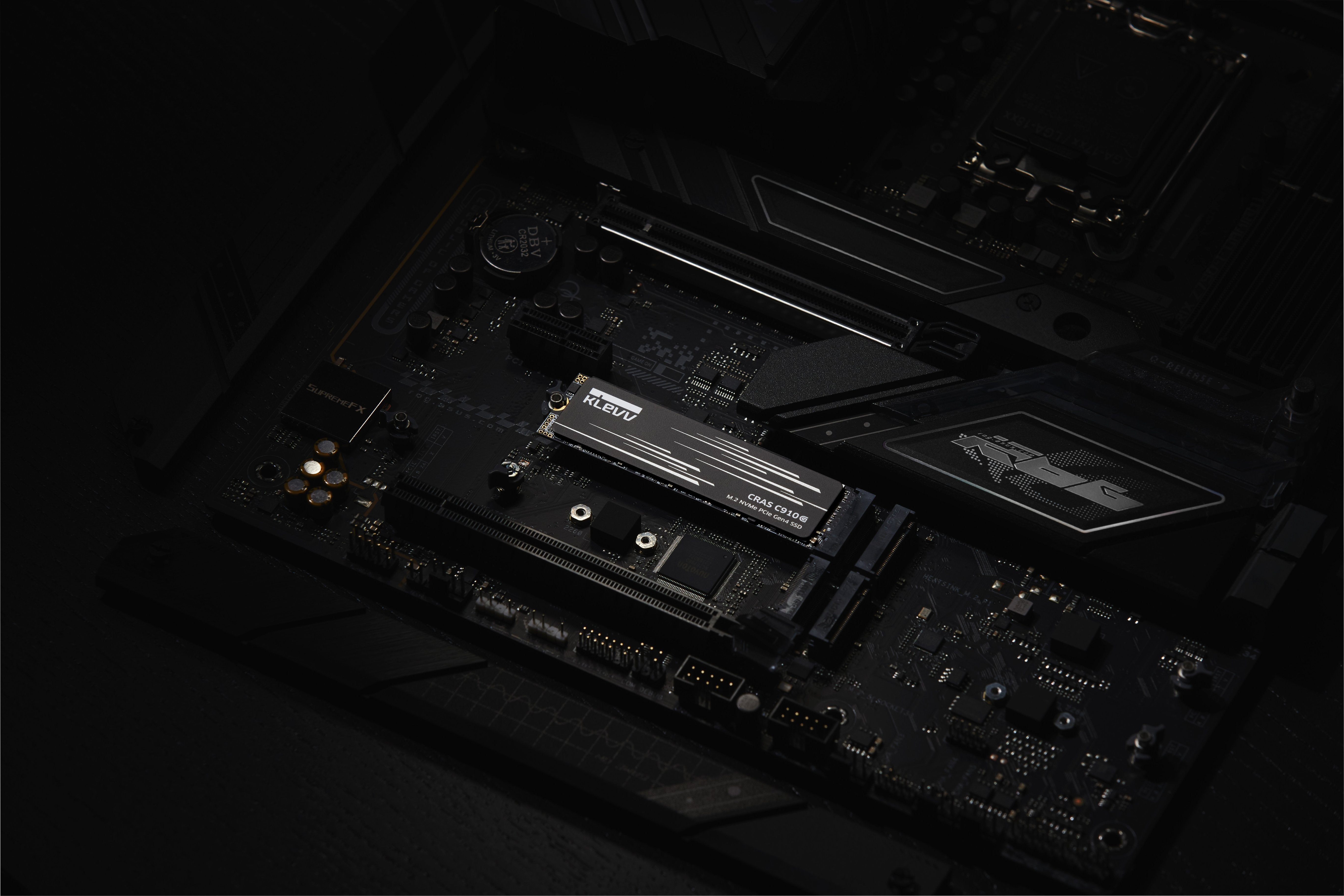 Klevv Ssd C910 - 1 Tb - M.2 2280 - Pcie 4.0 X4 Hs