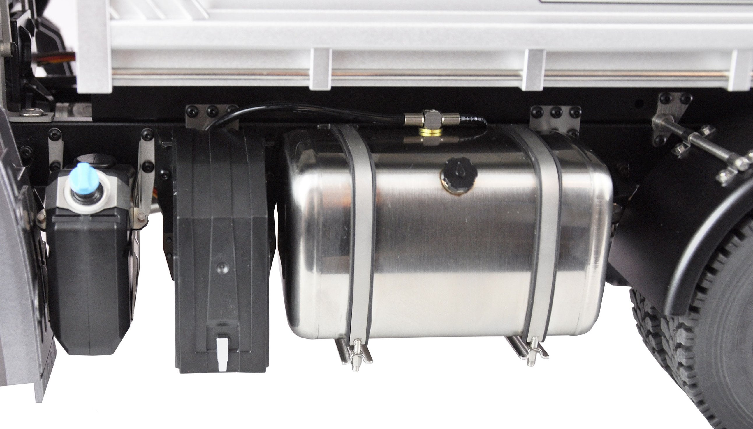 EAN 4260768515833 - Amewi 22615 modelo controlado por radio Camión basculante Motor eléctrico 1:14 imagen 8