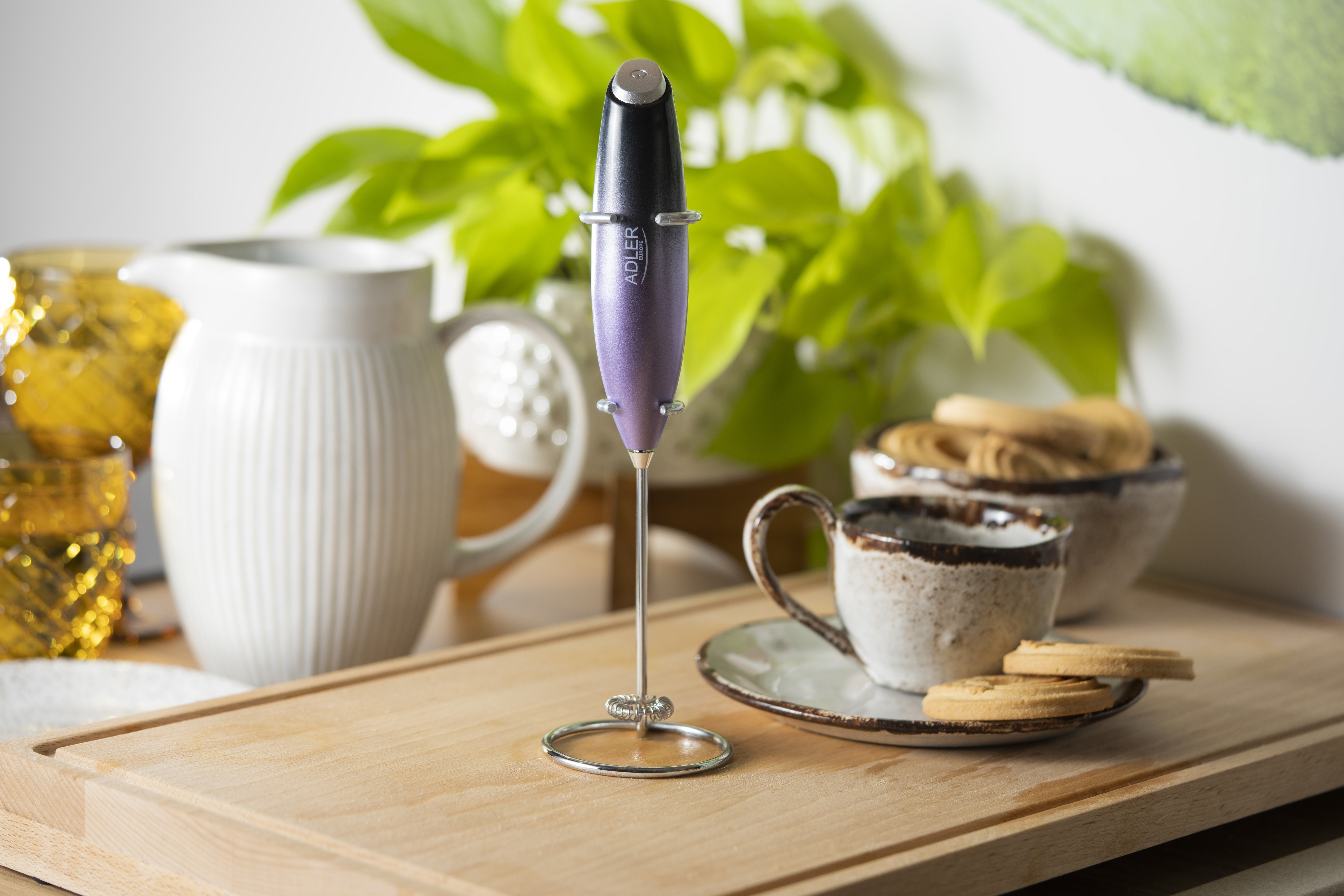EAN 5903887806053 - Adler AD 4499 espumador o calentador de leche Handheld electric milk frother Negro, Violeta imagen 10