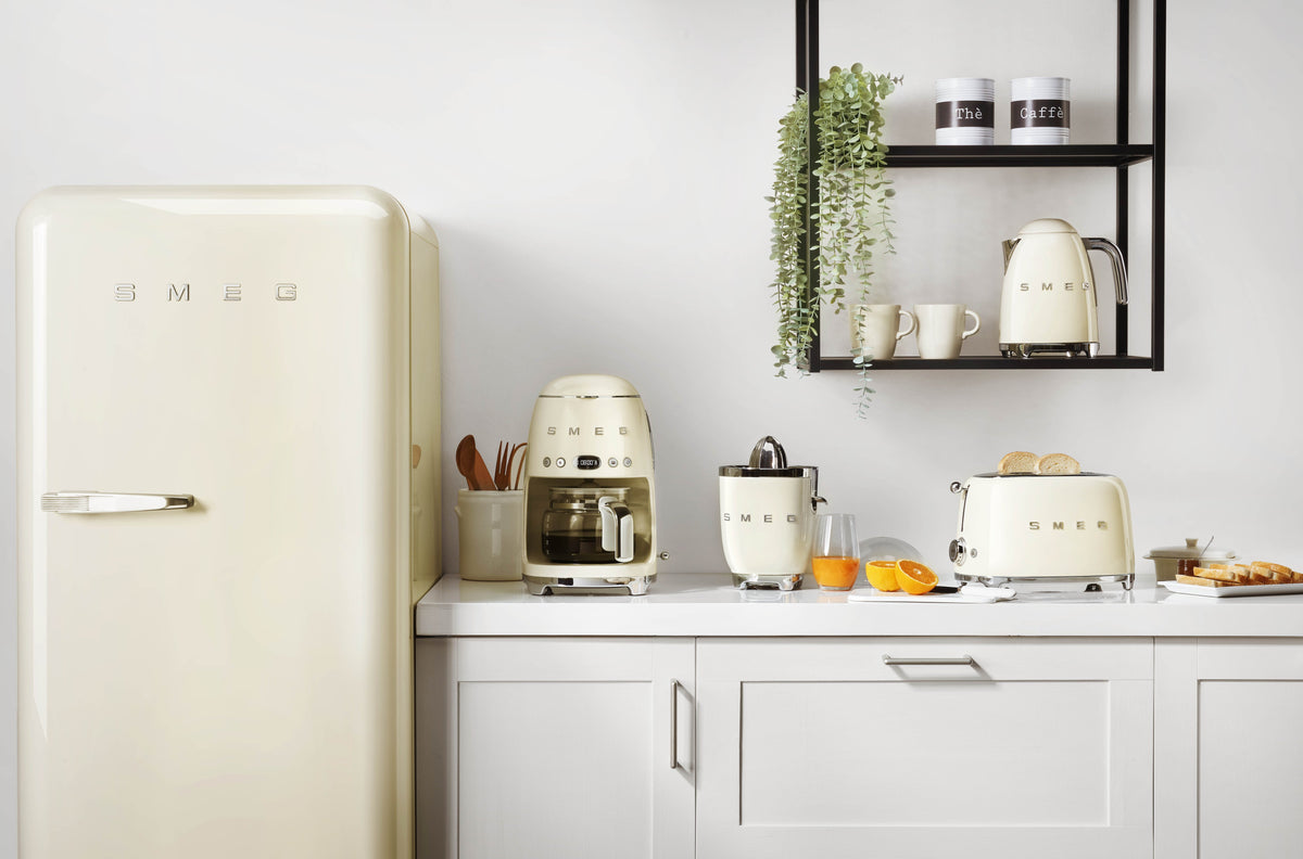 EAN 8017709280499 - Smeg DCF02CREU cafetera eléctrica Manual Cafetera de filtro 1,4 L imagen 13
