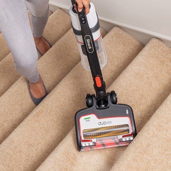 Aspirador Tiburón Iz201eu