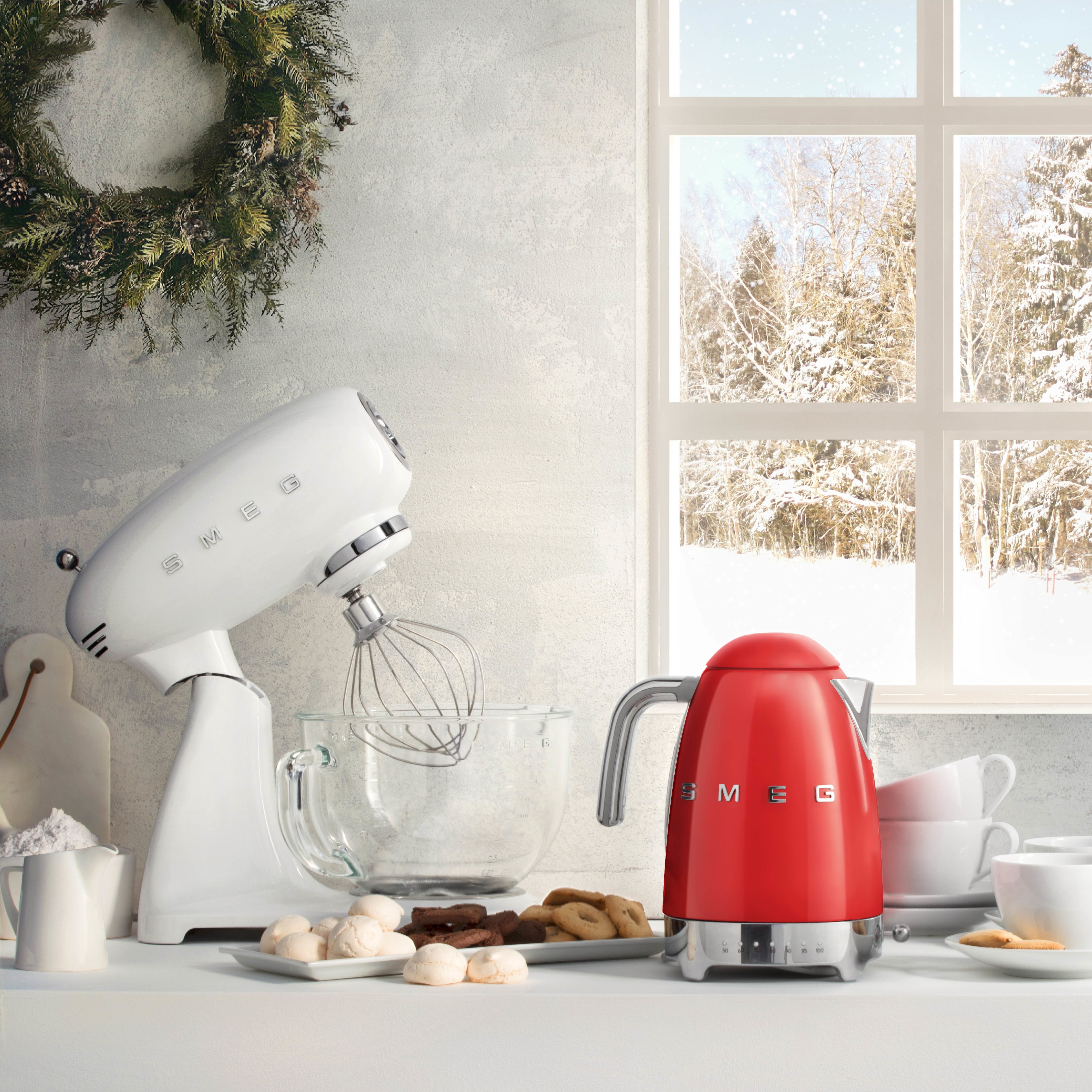 EAN 8017709231675 - Smeg KLF04RDEU tetera eléctrica 1,7 L 2400 W Rojo imagen 6