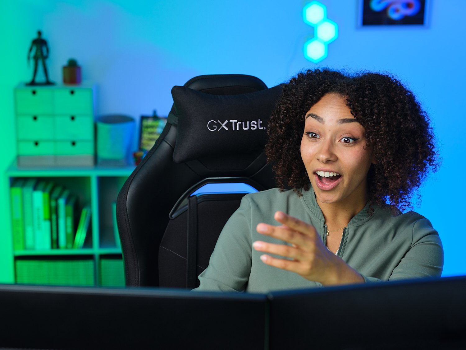 Silla Gaming Trust Gaming Gxt 714 Ruya Negra