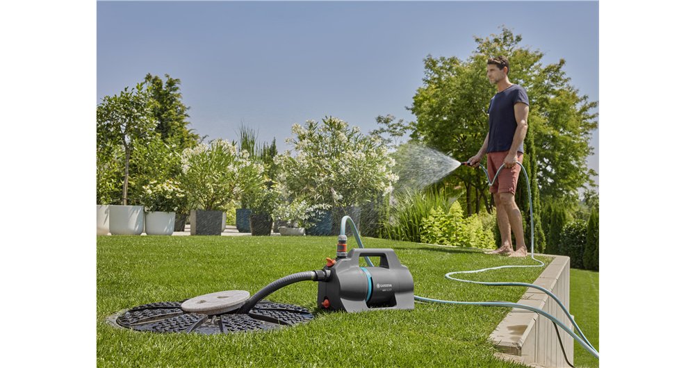 Bomba De Jardín Gardena 4200 Juego Silencioso (Gris Oscuro/Turquesa, 600 Vatios, Modelo 2023