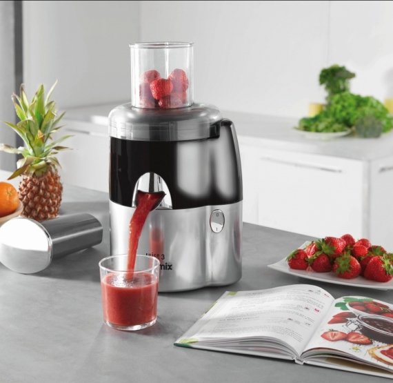 EAN 3519280019680 - Magimix Juice Expert 3 400 W Negro, Cromo imagen 2