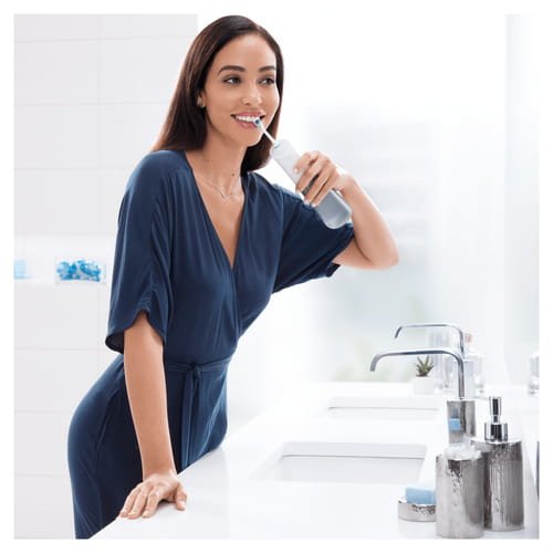 Oral-B Aquacare 6 Pro Expert Irrigador Bucal Portatil