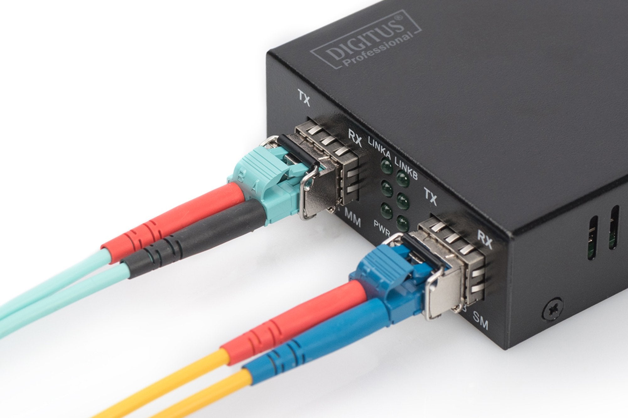 EAN 4016032451808 - Digitus DN-81000-04 red modulo transceptor Fibra óptica 1250 Mbit/s 850 nm imagen 2