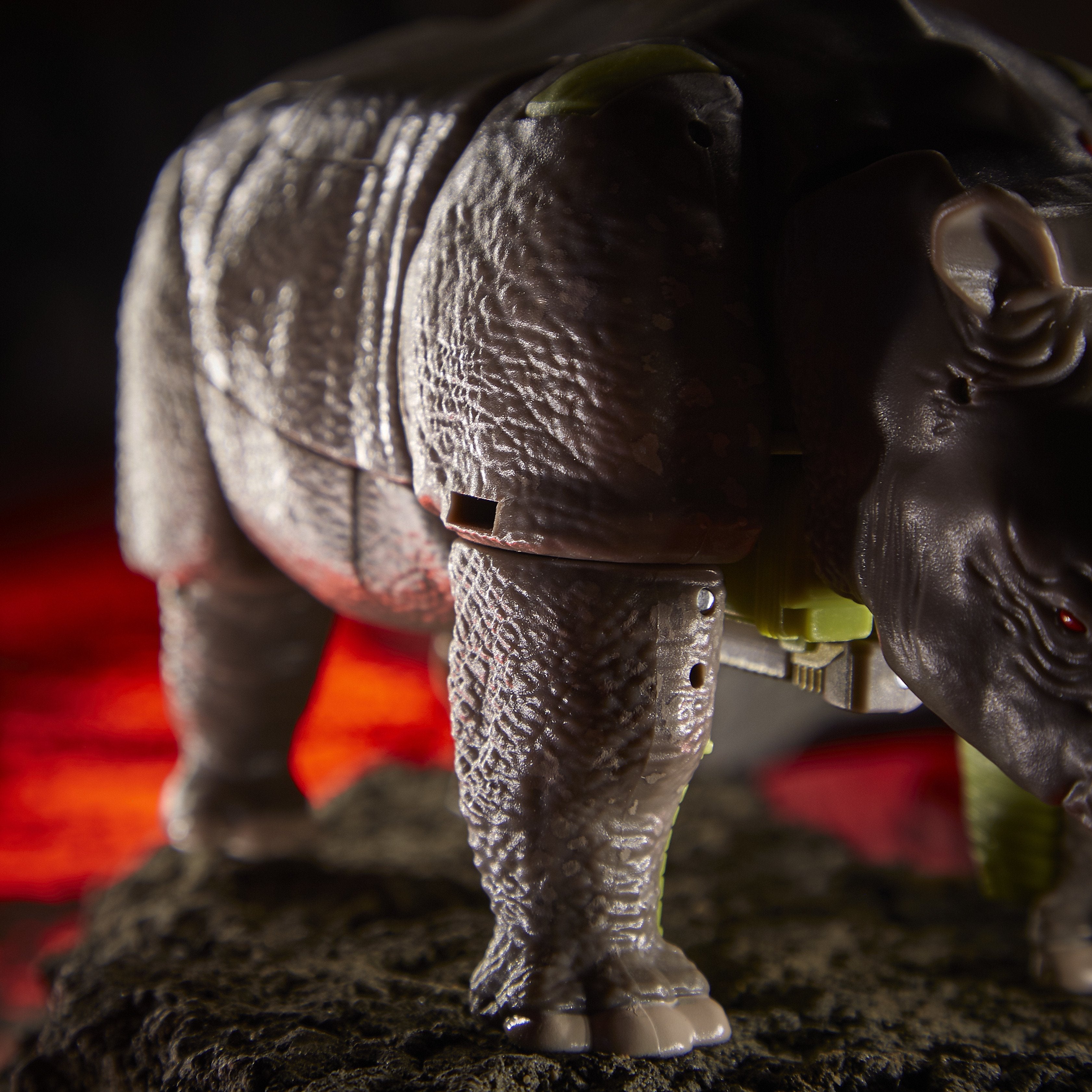 Figura Rhinox Transformers Wfc Kingdom F06955x0